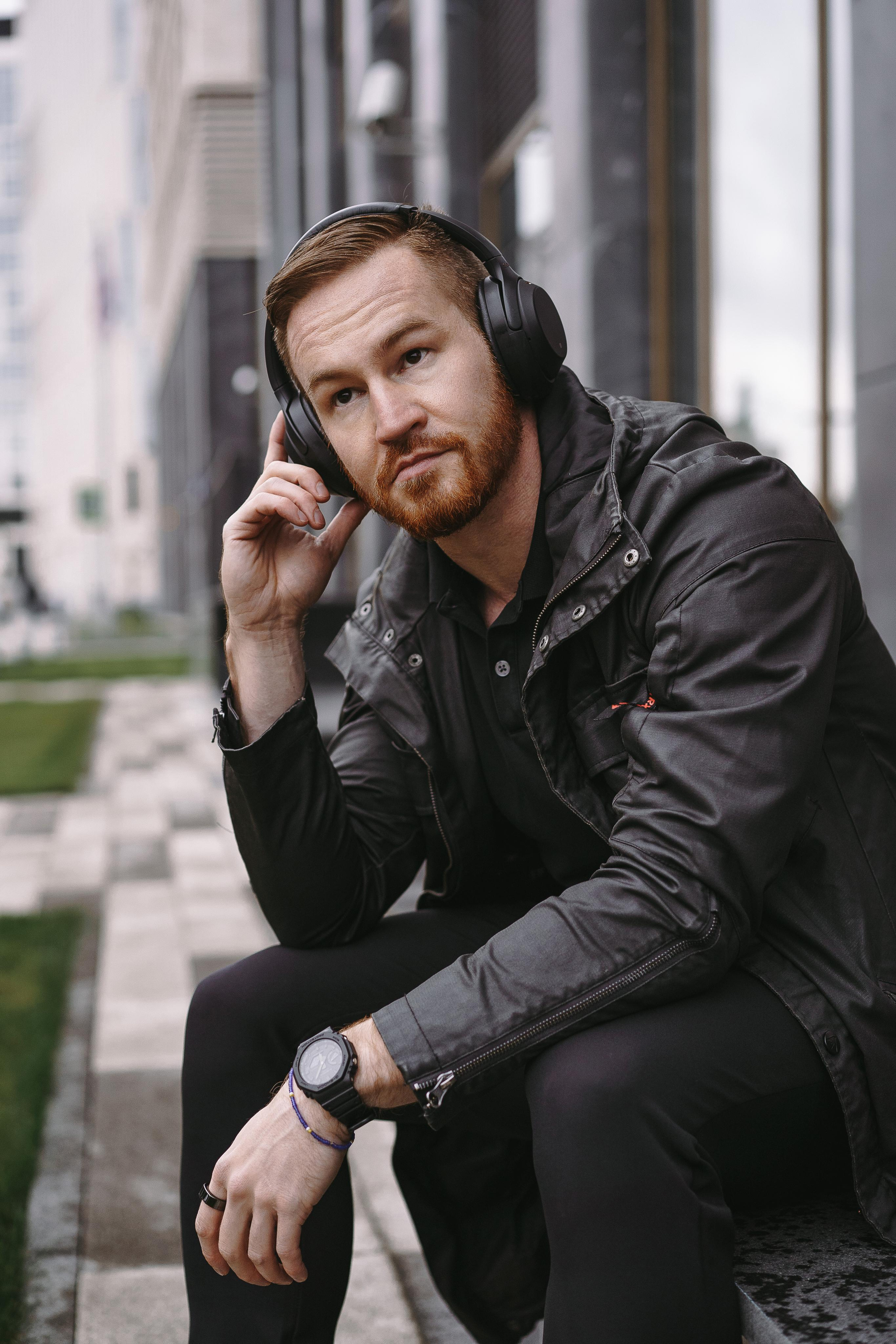 Бизнес фотосессия для мужчины на Дизайн заводе Флакон