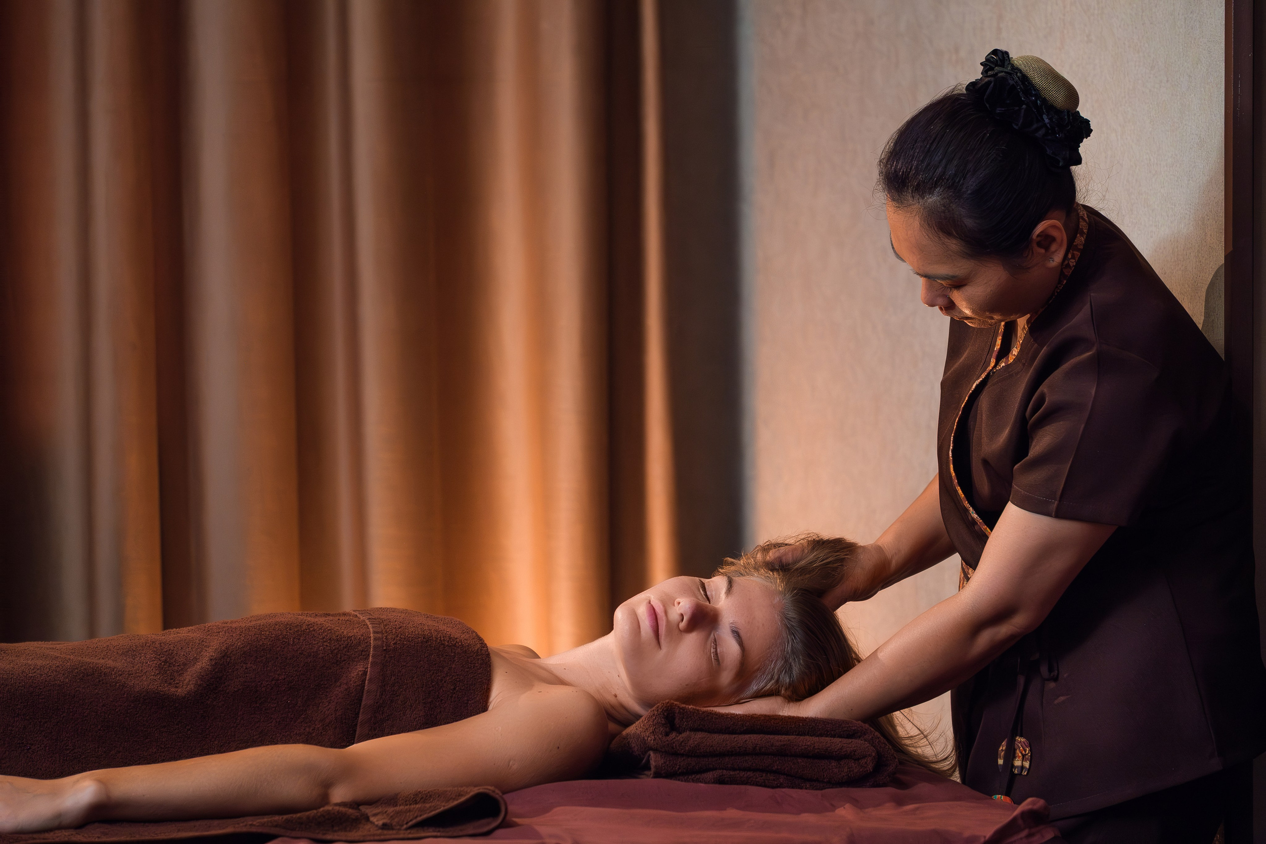 Контент фотосессия для тайского массажа в СПб