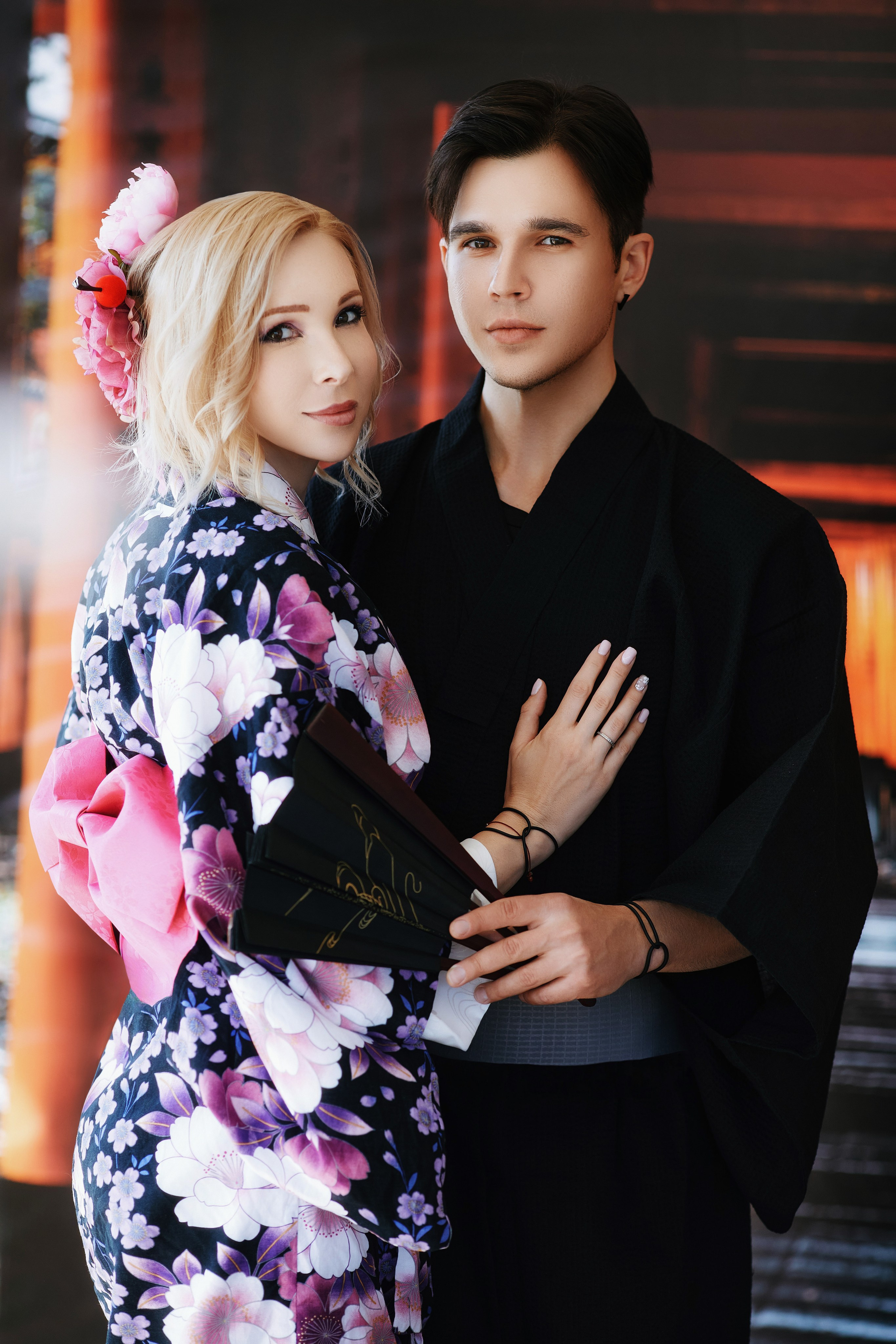 Фотосессия для влюблённой пары в кимоно в Enisi garden, Находка