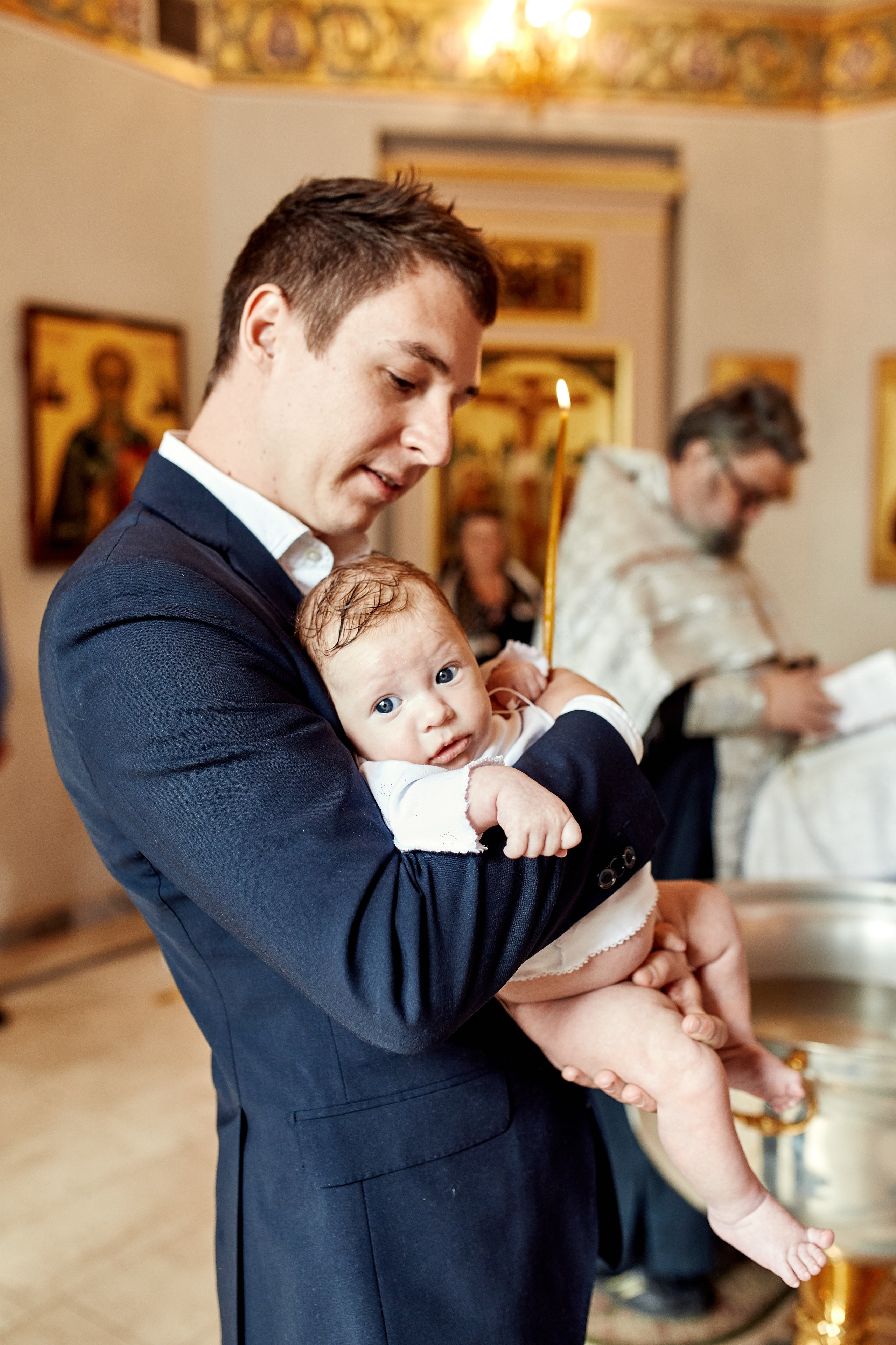 Фотограф на крещение в Москве, заказать услуги проф фотосъёмки — Цены и стоимость услуг фотосъёмки крещения