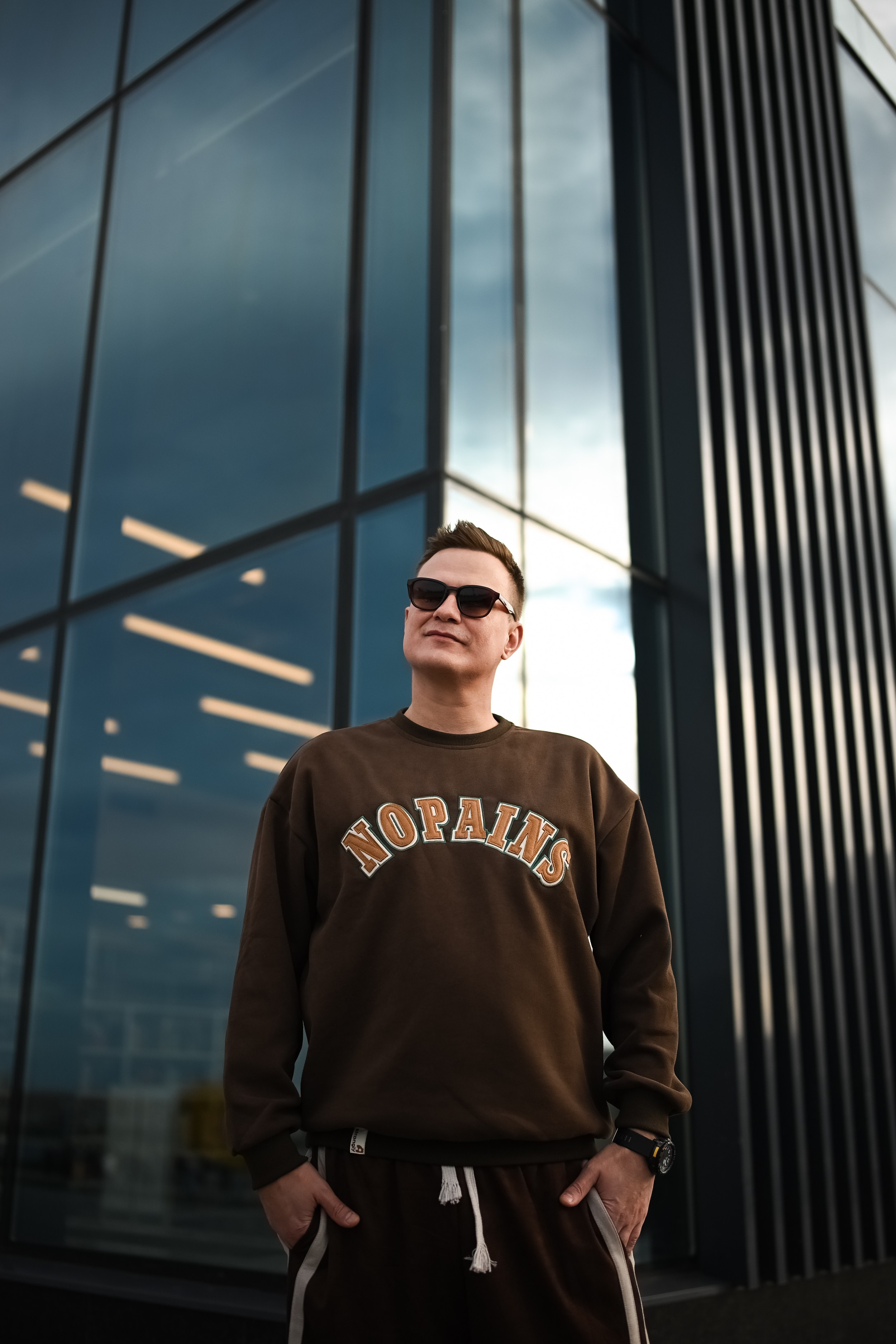 Уличные брутальные фотосессии для мужчин в Казани от фотографа Алексея Клейменова