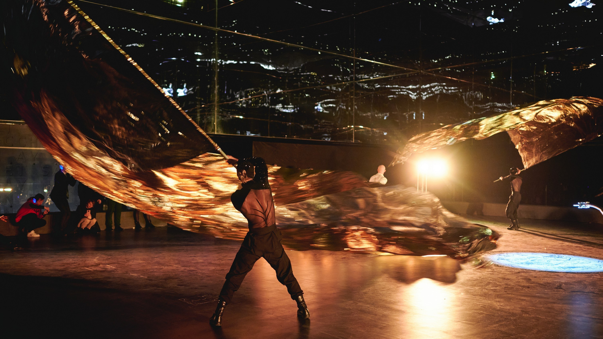 «Отражения». Арт-группа СТРОКА