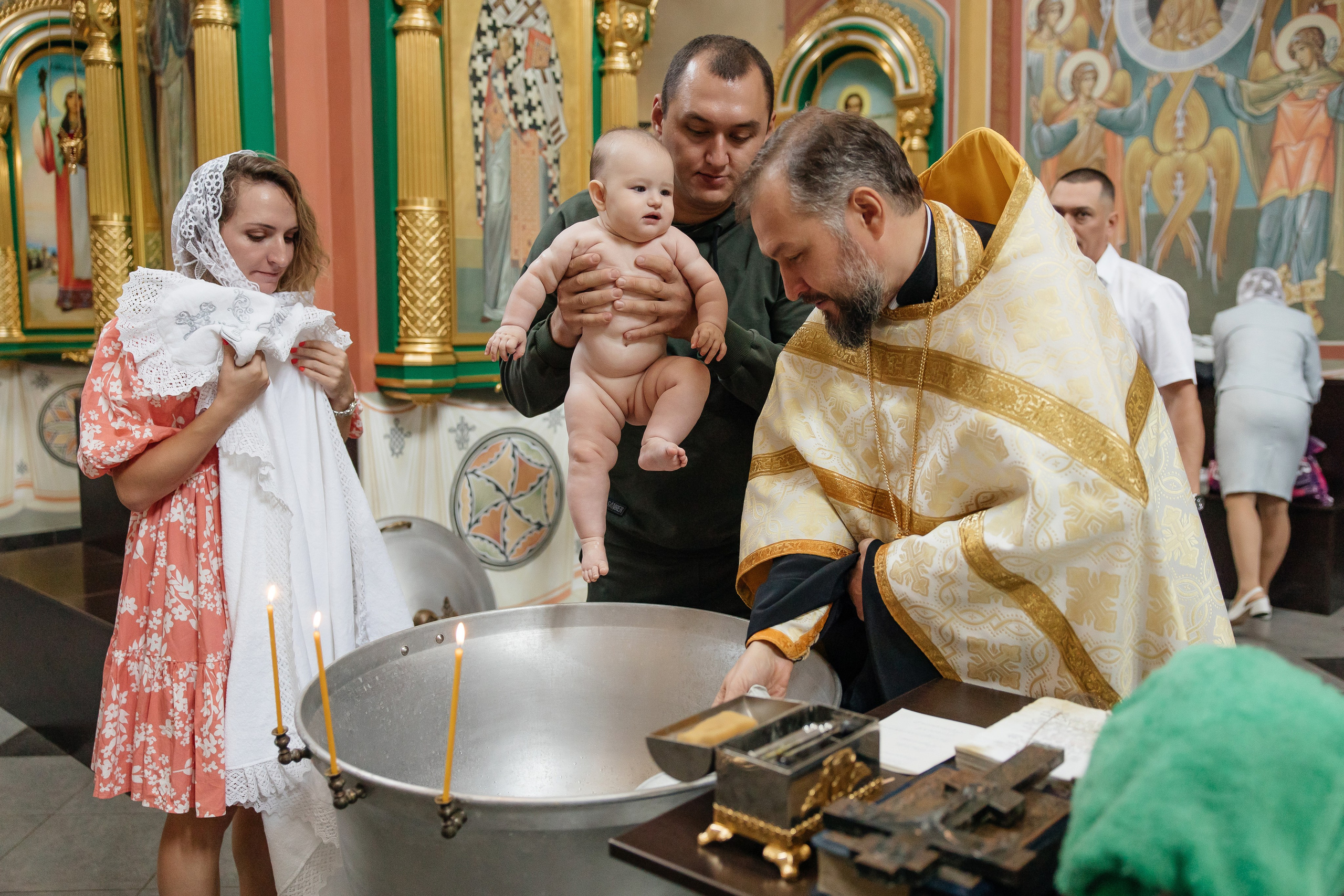 Фотограф на крещение в Самаре Тольятти Новокуйбышевске