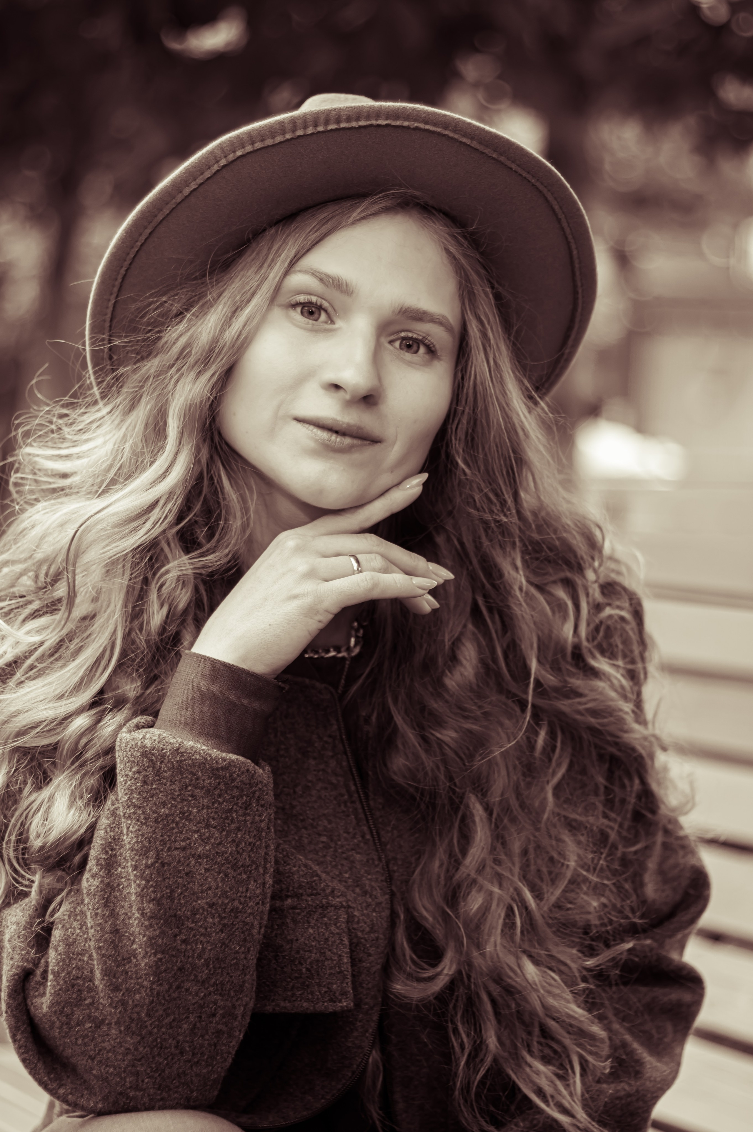 Осенняя фотосессия, журнал, fashion-съёмка, Хлебозавод № 9, Москва, портрет, стильная фотосессия, Елена Карасёва фотограф, журнальная подача,