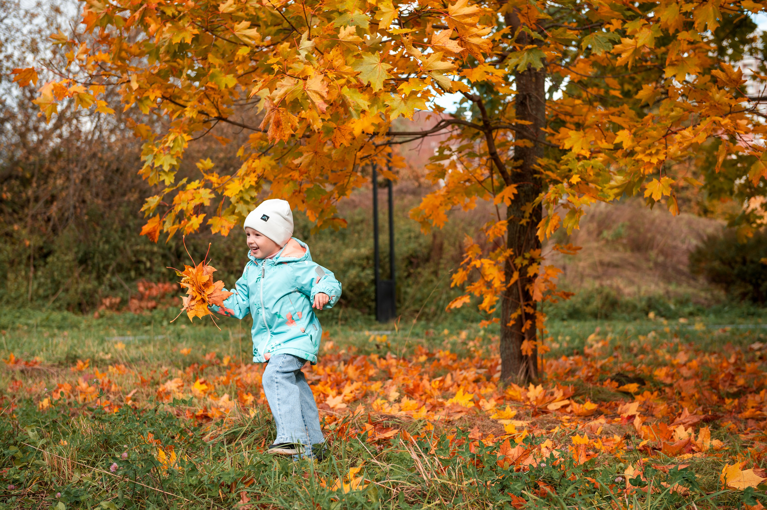 Осенняя фотосессия в парке для Маргариты и Вари. Фотосессии в Москве, женский и семейный фотограф Юлия Михайленко