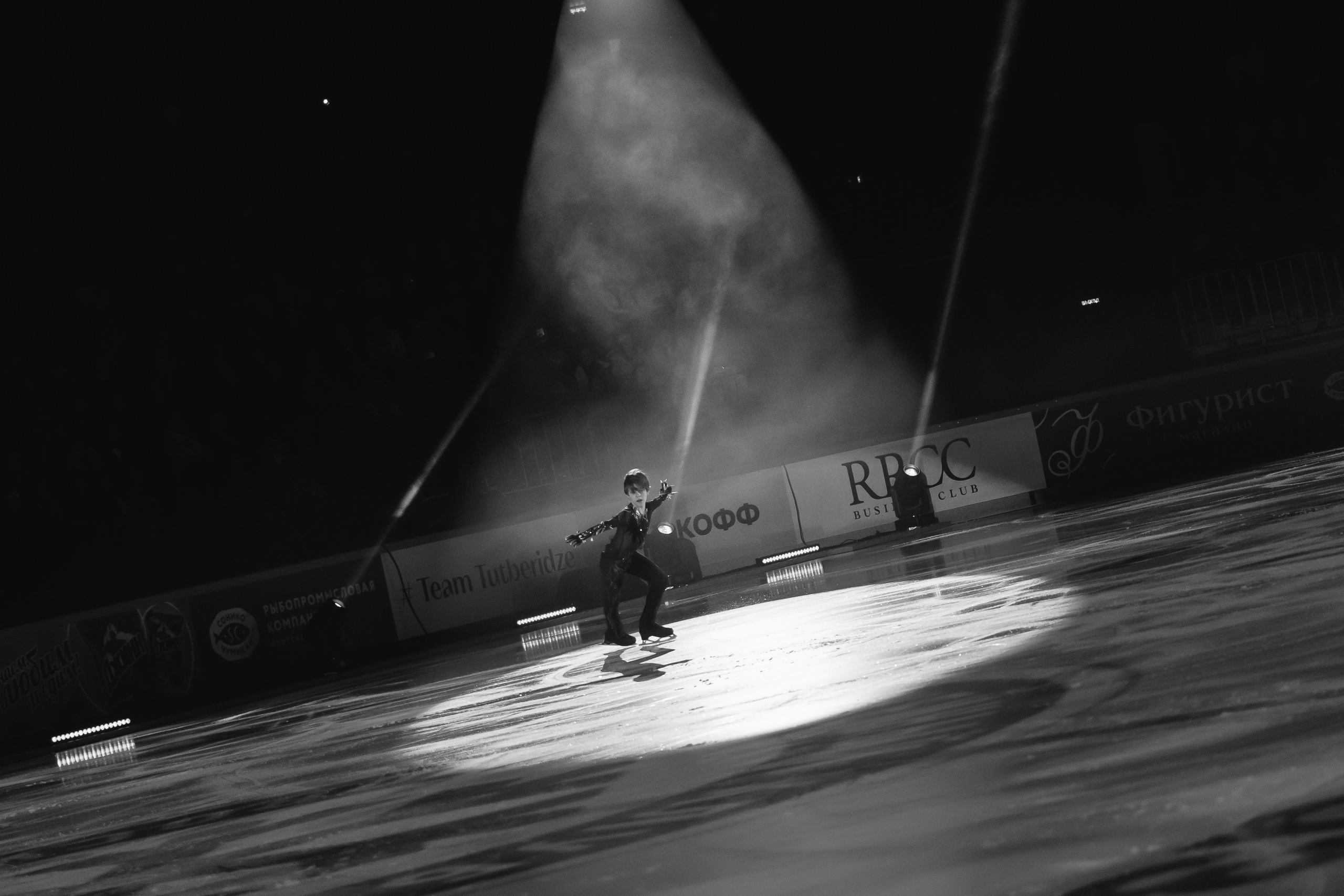 Шоу «Чемпионы на льду» в Новосибирске. Воробьева Ксения — Спортивный и танцевальный фотограф Новосибирск