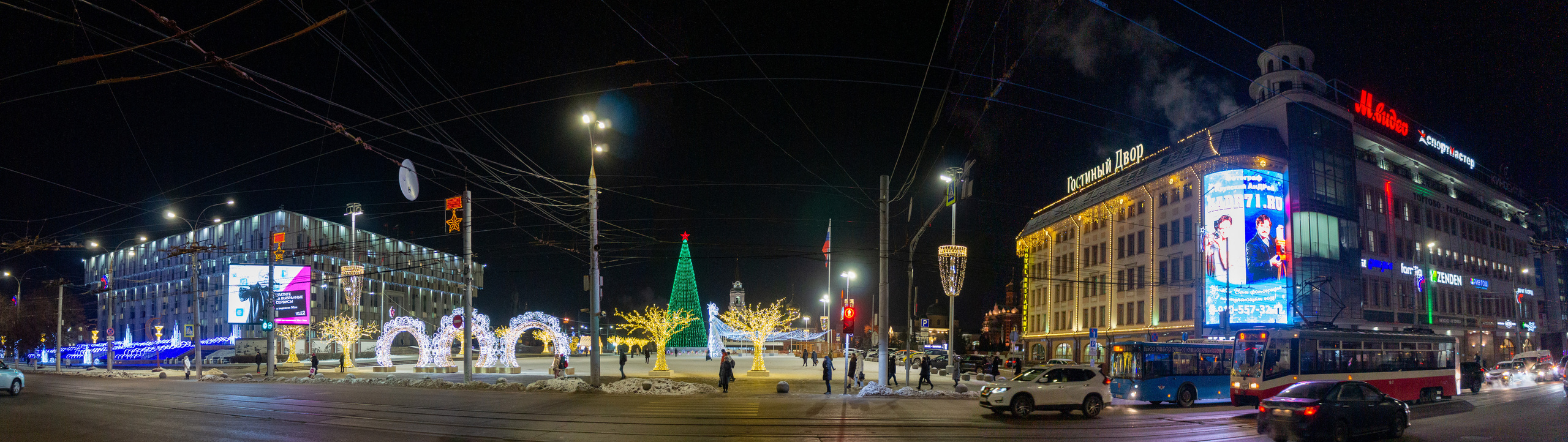 «КАДР71» что означает? Реклама в центре Тулы, и почему «Сарафан» лучше. Фотограф в Туле Крупский АнДРей. Фотостудия «КАДР71» в Туле