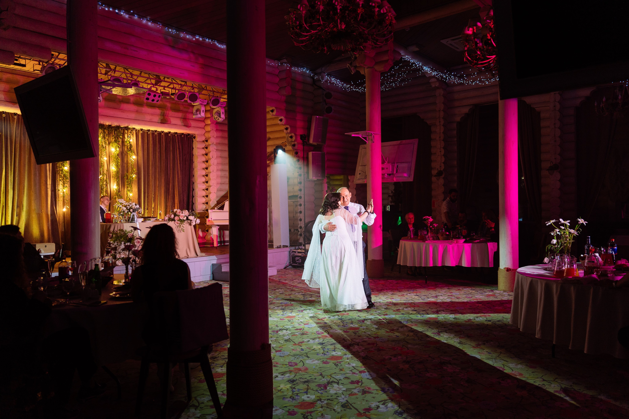 Свадьба Валентина и Дарьи в загородном клубе «Ближняя дача»