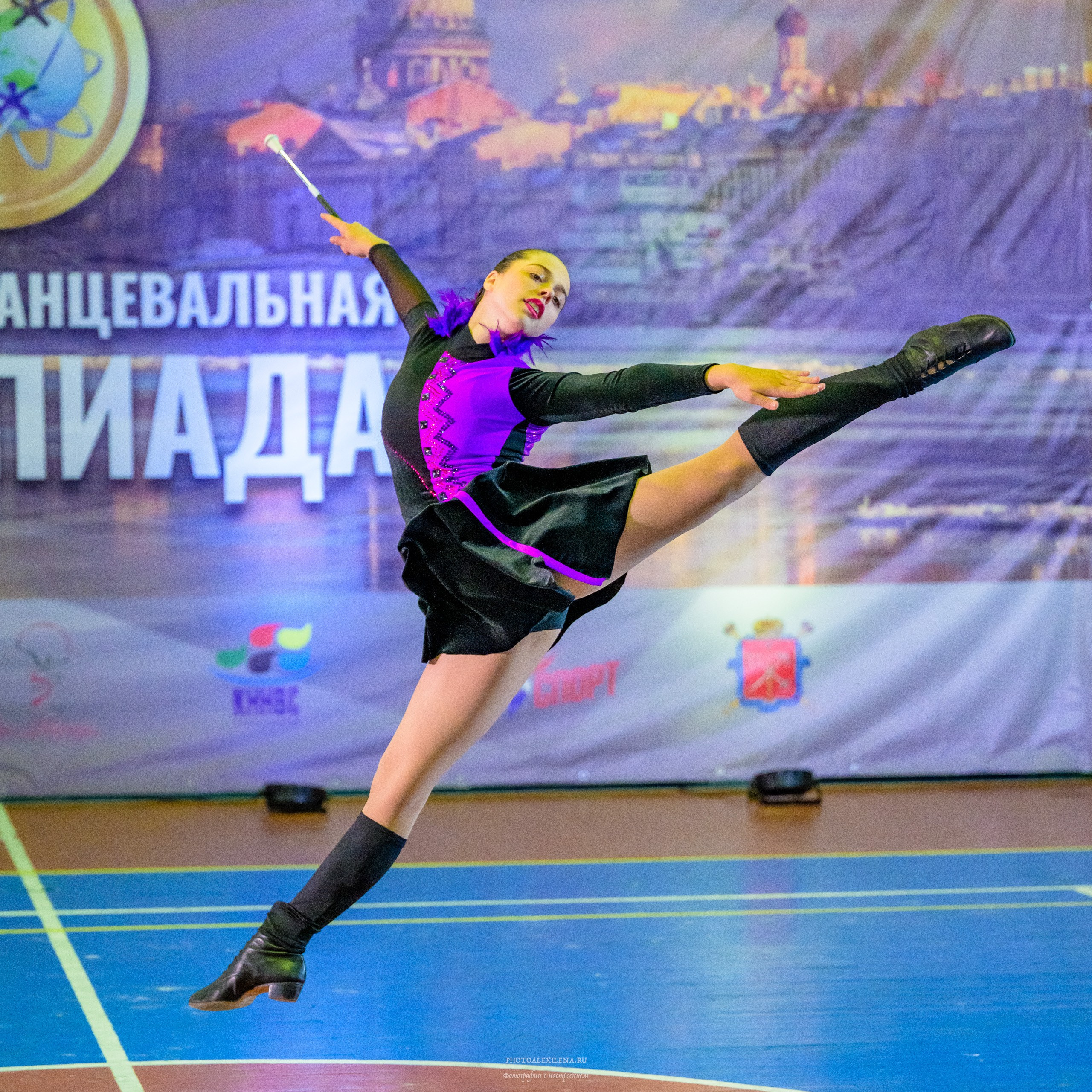 мажорет спорт и батон твирлинг