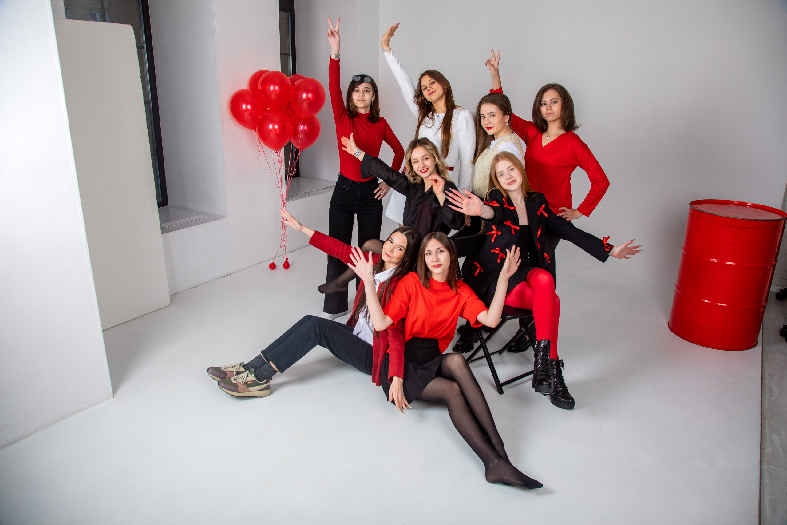 Выпускные альбомы в Красноярске. Студия Колибри