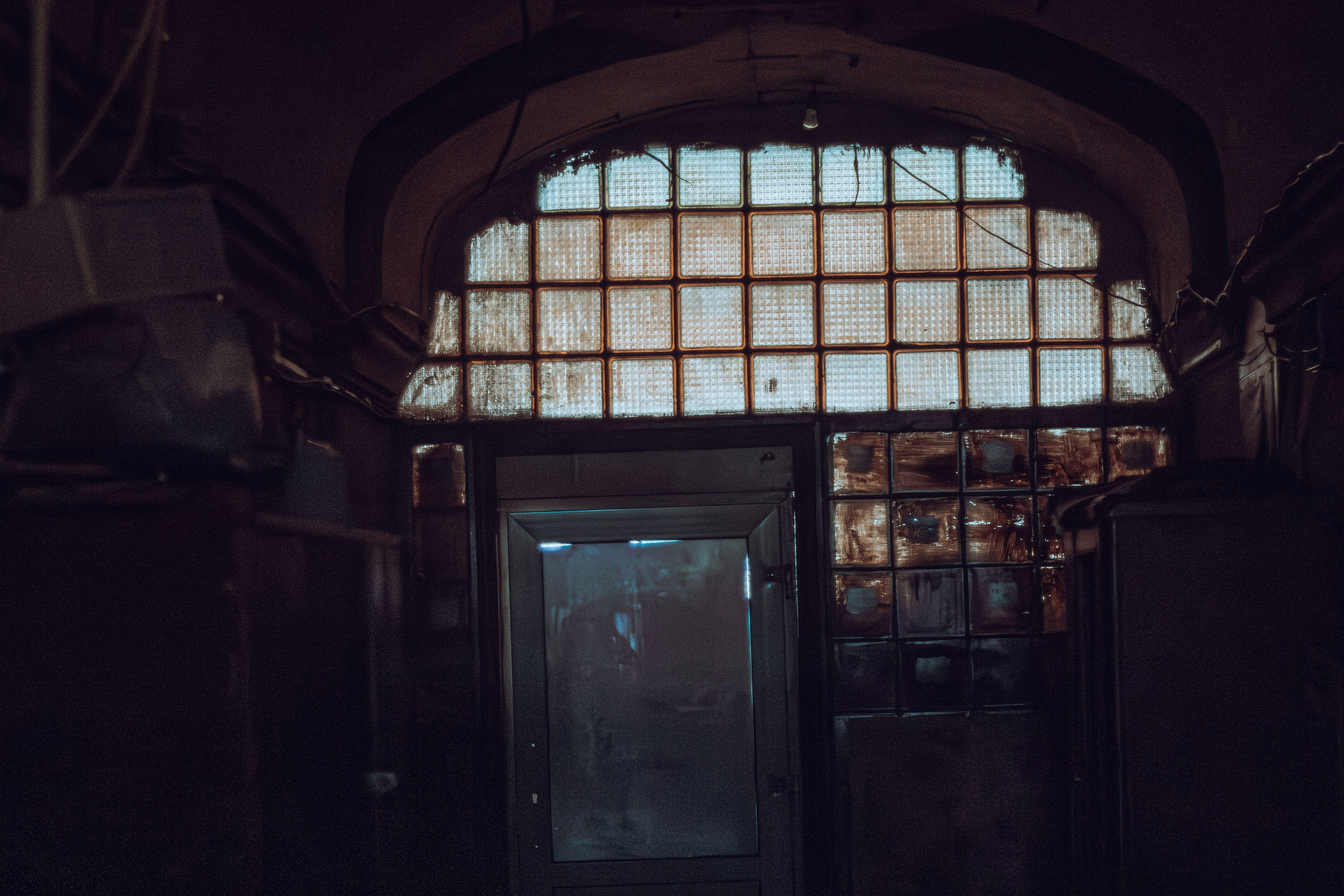 Общага в России. Фотограф Москва, портрет, стрит, репортаж. Художественная фотосессия