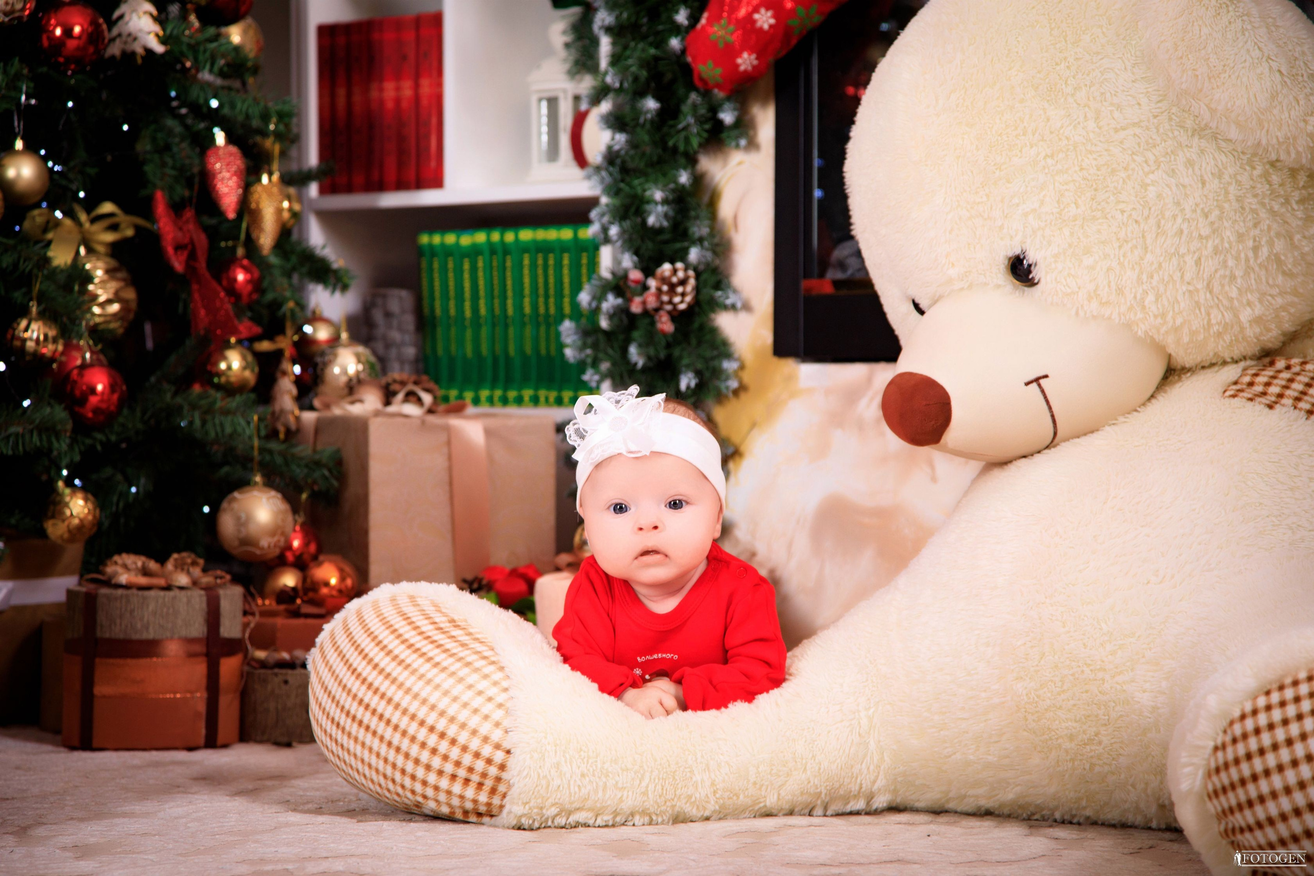Новогодняя Фотосессия в Студии FOTOGEN ᐈ Премиум-класс в Краснодаре. Интерьерная фотостудия FOTOGEN г. Краснодар