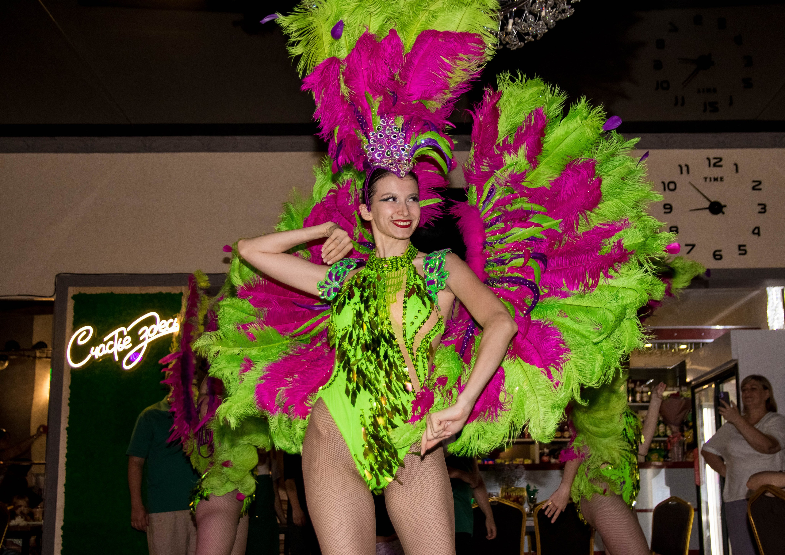 Шоу программы. Организатор праздников. Ведущая Марина Гребенникова