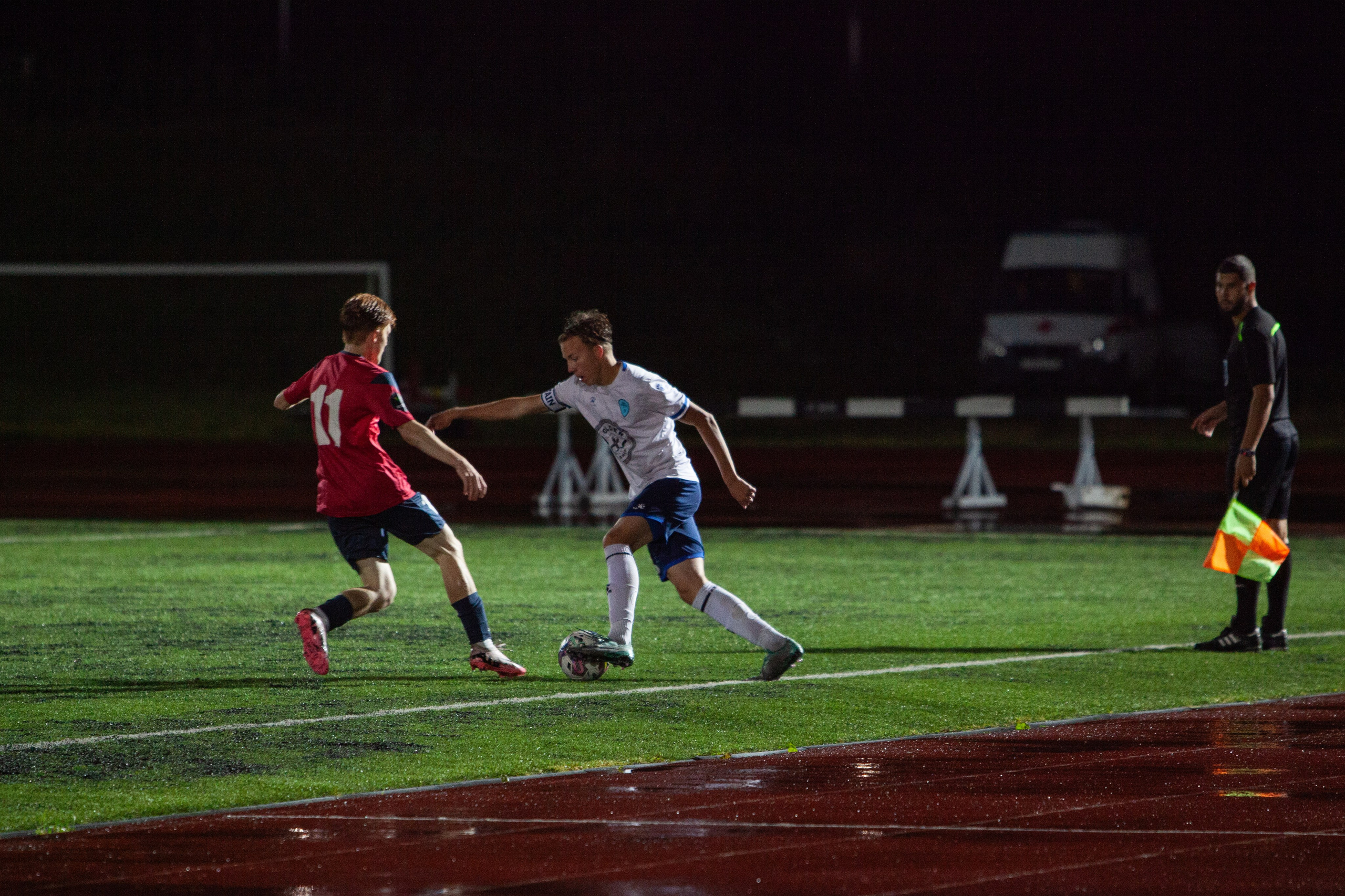 Матч юношеской футбольной лиги между командами СШ «Сахалин» и «СШОР № 1» (Комсомольск-на-Амуре) (U-18). Кутузов Евгений Фотограф в Южно-Сахалинске