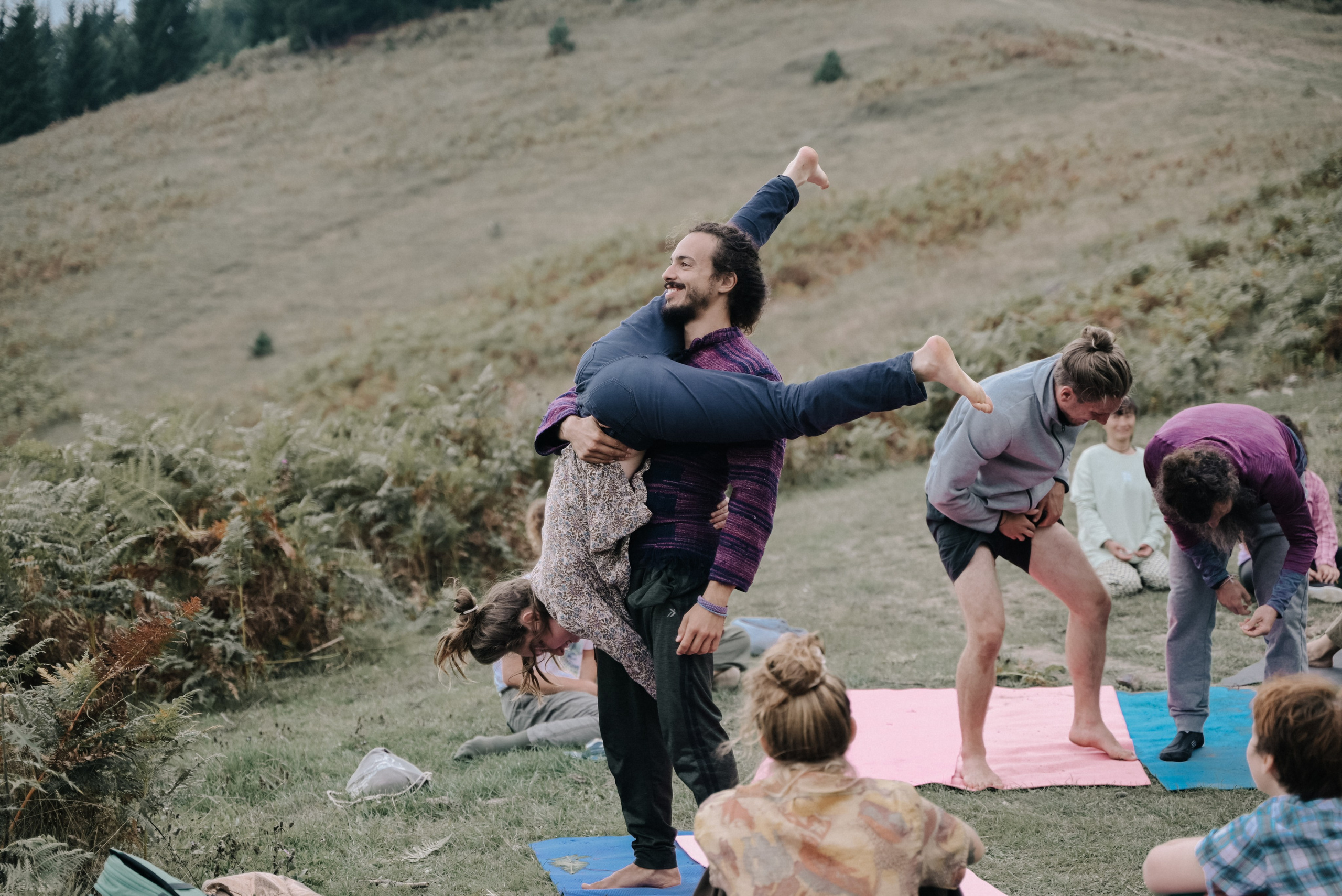 Contact Improvisation dance Photographer in London UK | Anasta Fo