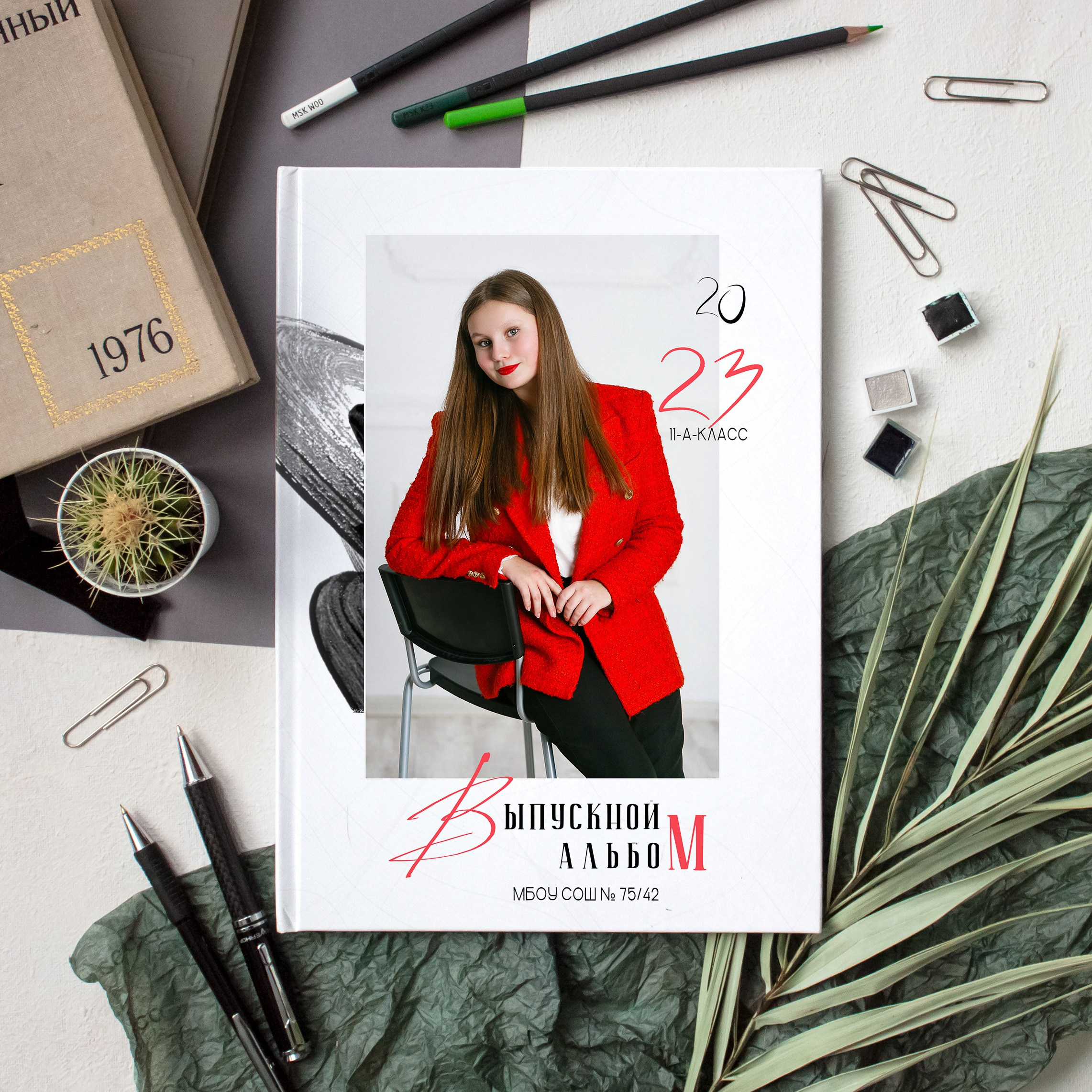 Книга 9кл МИНИ 2 разворота 2300. Детский фотограф Харламцева Вилена