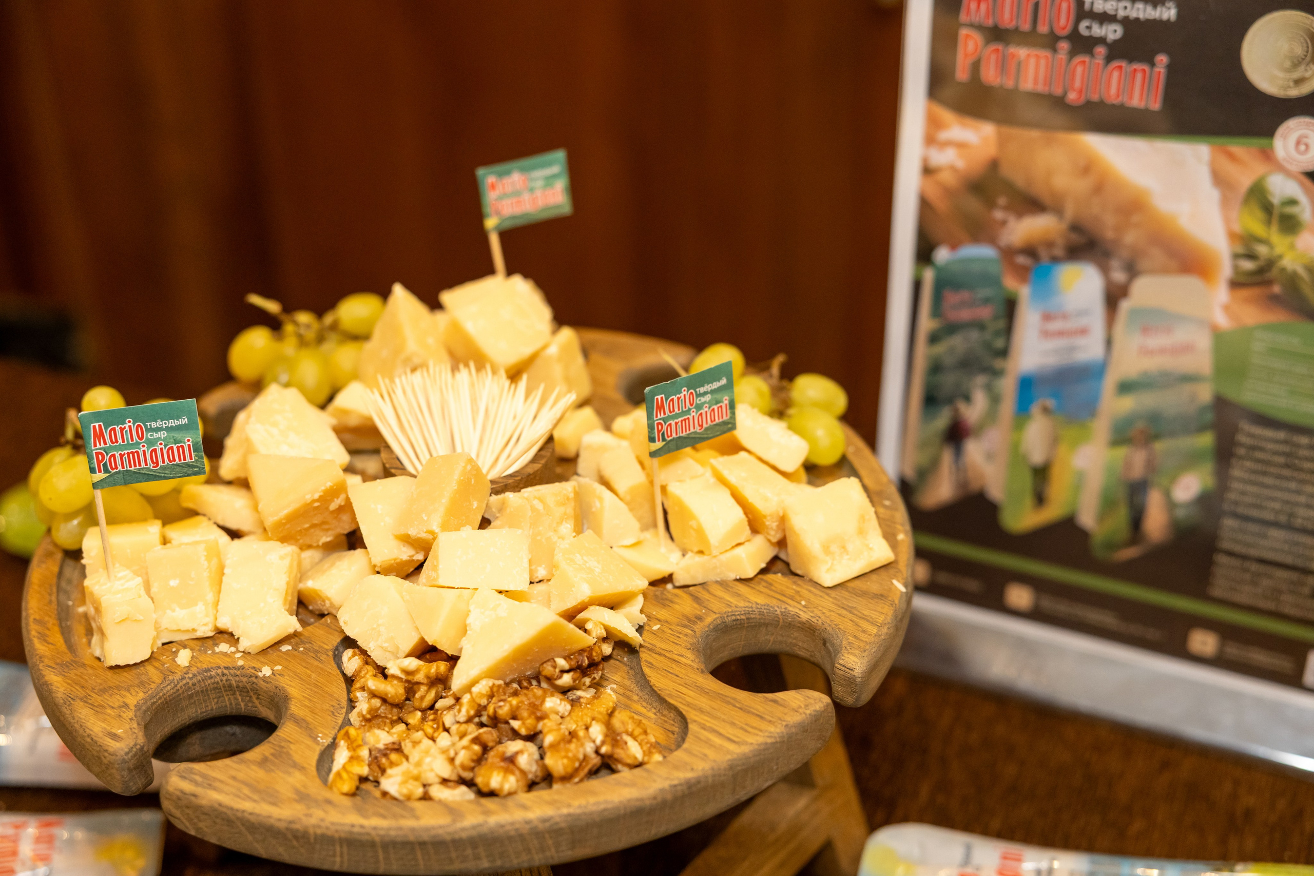 Репортажная фото- и видеосъемка Винного салона «Ароматный мир» в СПб