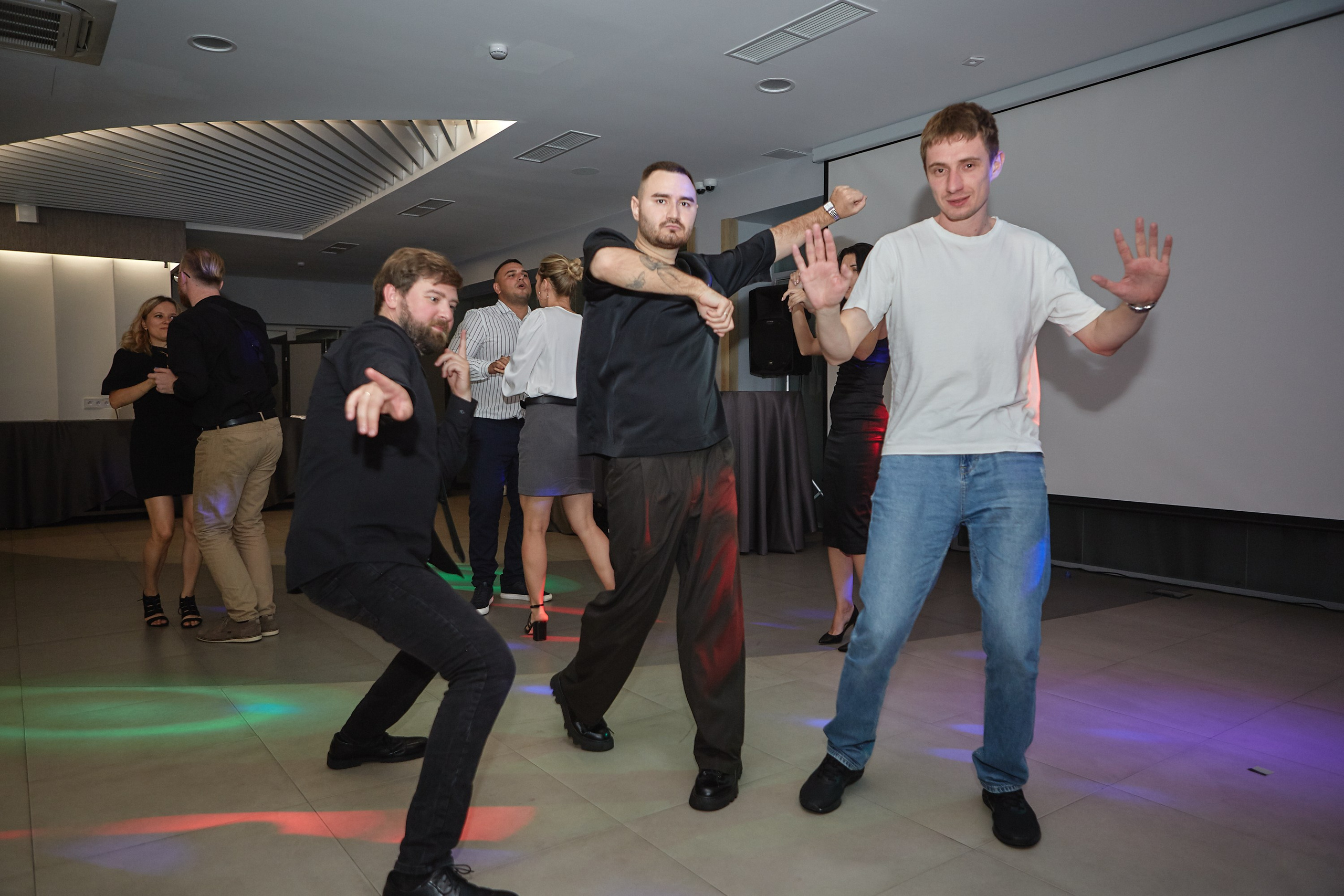 Репортажный фотограф для фотосъемки форумов конференций корпоративных мероприятий в Сочи. Фотограф Юрий Никитюк — Сочи |Адлер|Красная Поляна