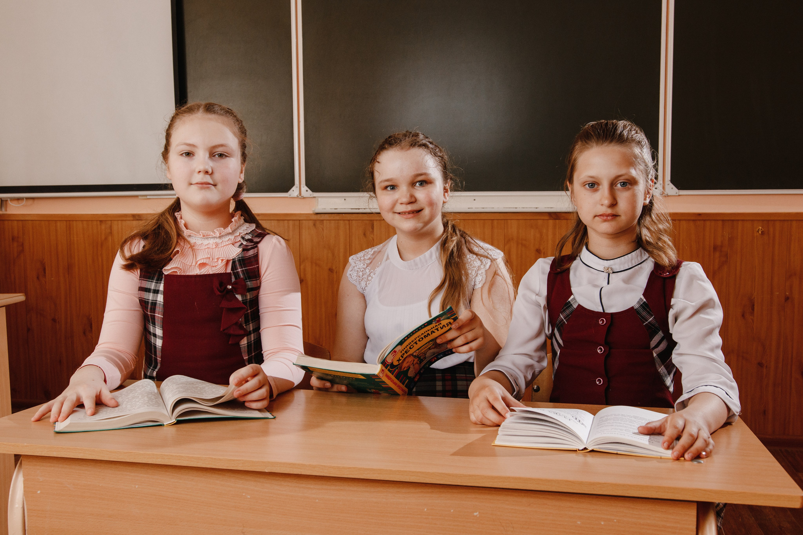 Альбомы младшая школа. Фотограф/Видеограф Рябов Дмитрий