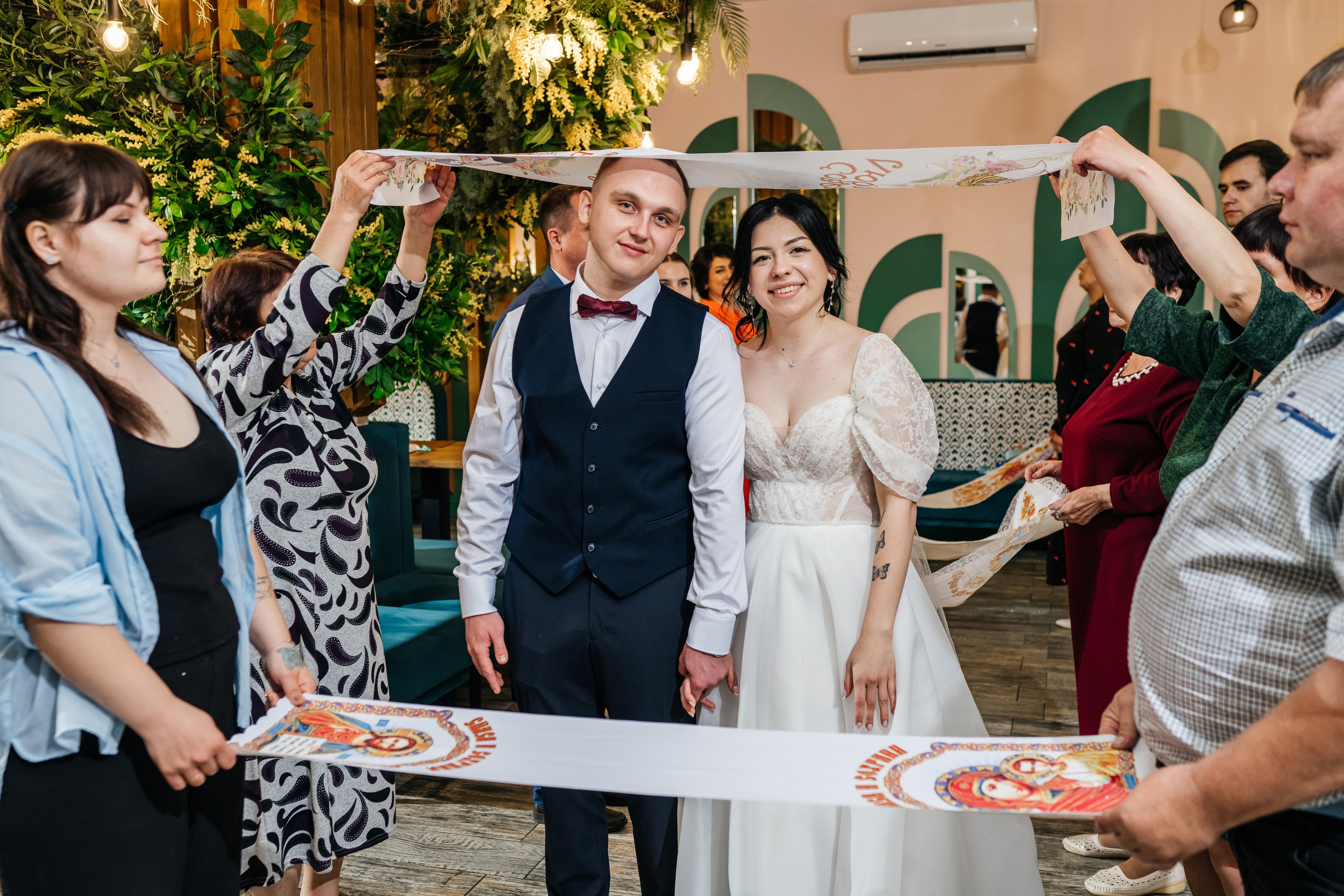 Вика и Артём. 24.04.2025. Фотограф в Каменске-Шахтинском Ольга Сагал