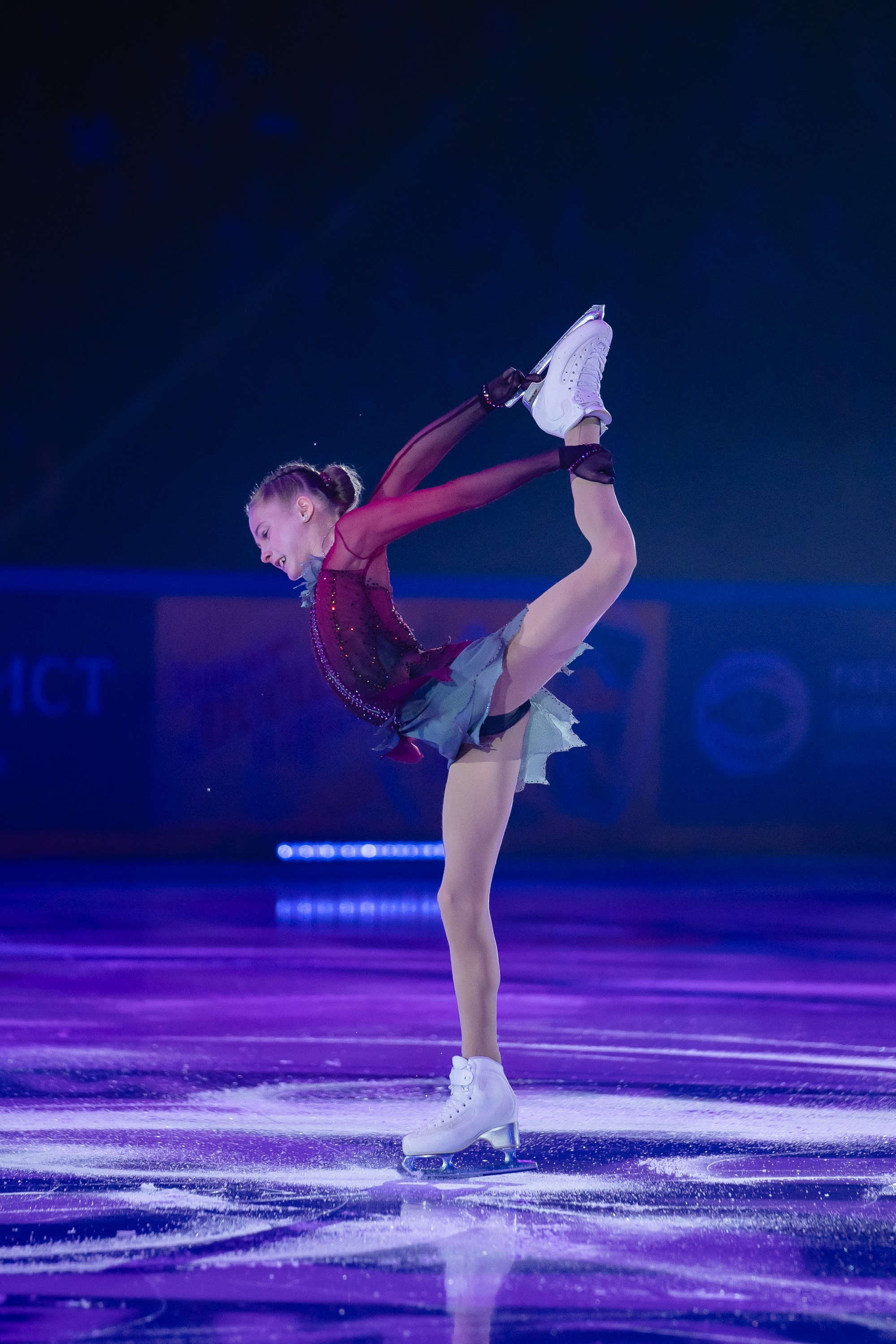 Шоу «Чемпионы на льду» в Новосибирске. Воробьева Ксения — Спортивный и танцевальный фотограф Новосибирск