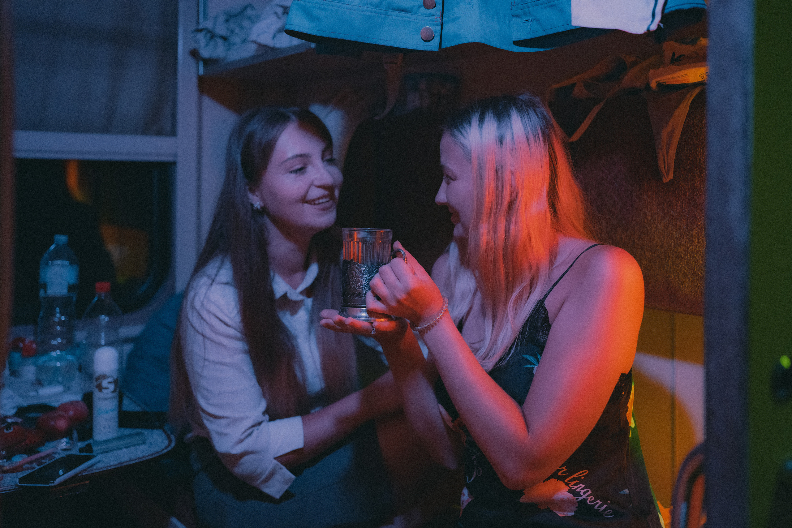 В кадре: проводники. Творческие фотосессии в Москве. Фотоальбом лидера группы ЯЛО