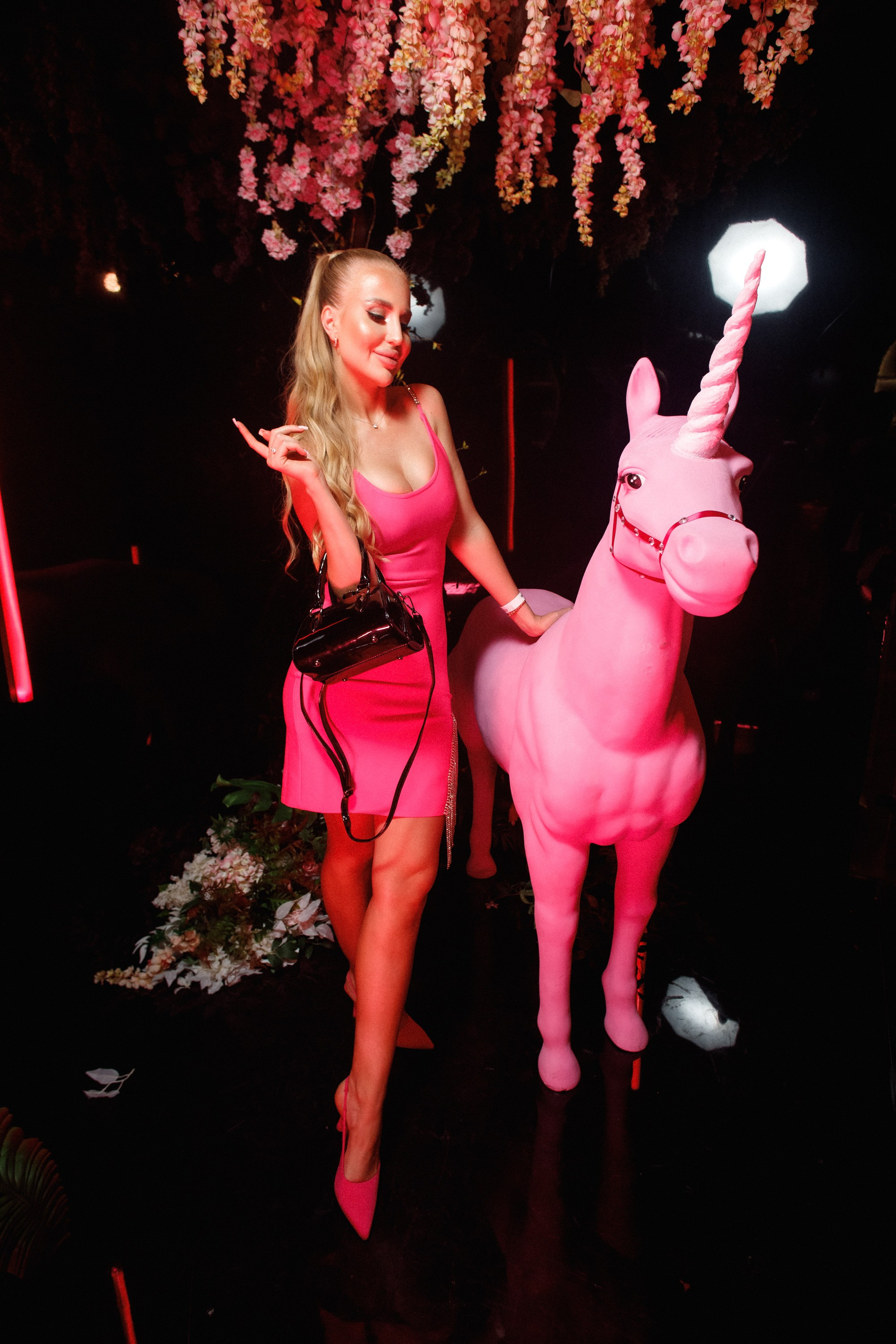 BRAVO FLORA EVENT. СВОИ. ФОТООТЧЕТЫ-СОБЫТИЯ-МЕСТА