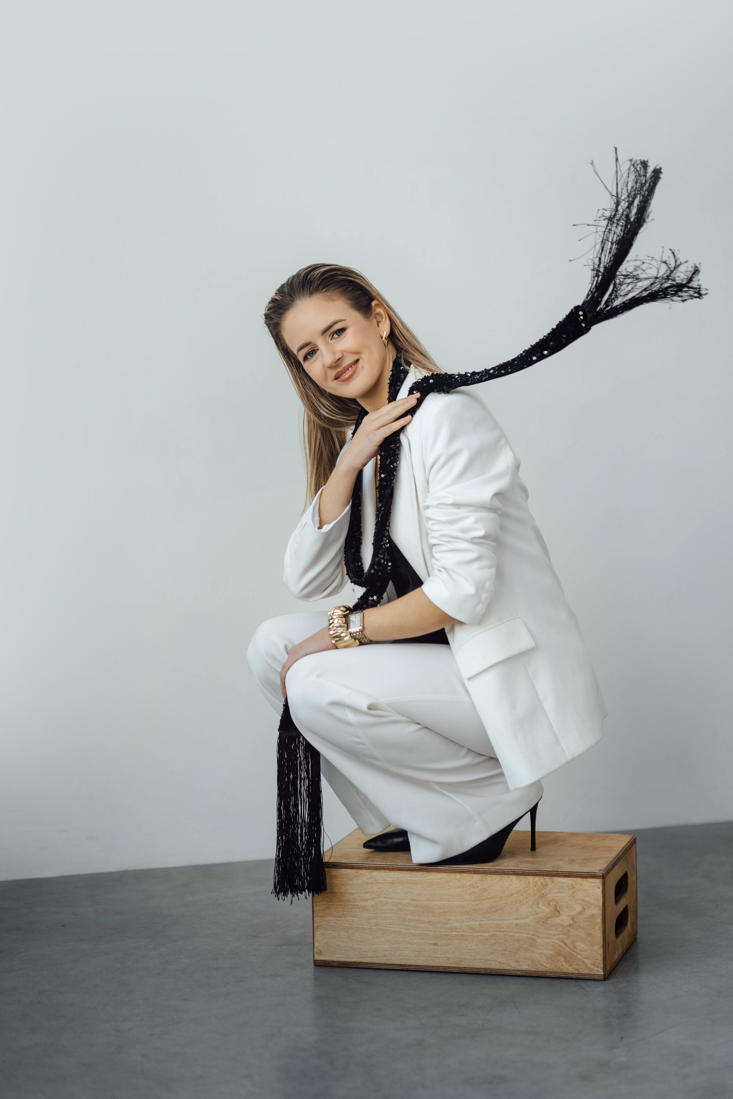 Александра, Lightstudio