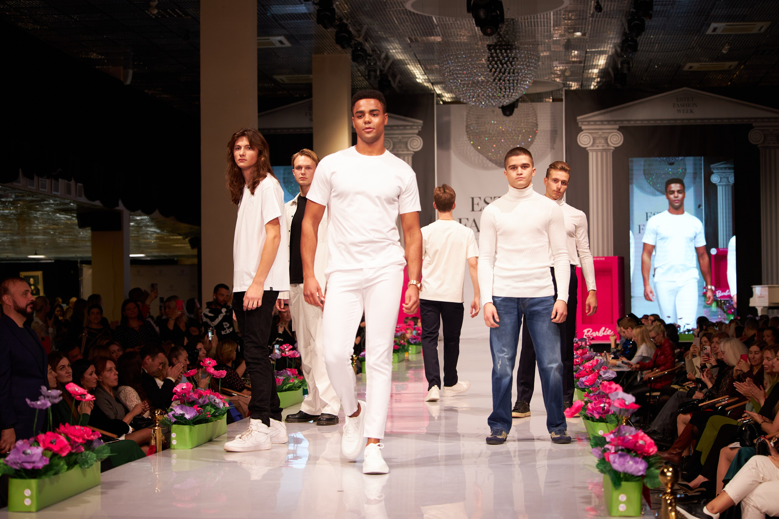 Estet Fashion Week 2023 - показ коллекции Кенгуру