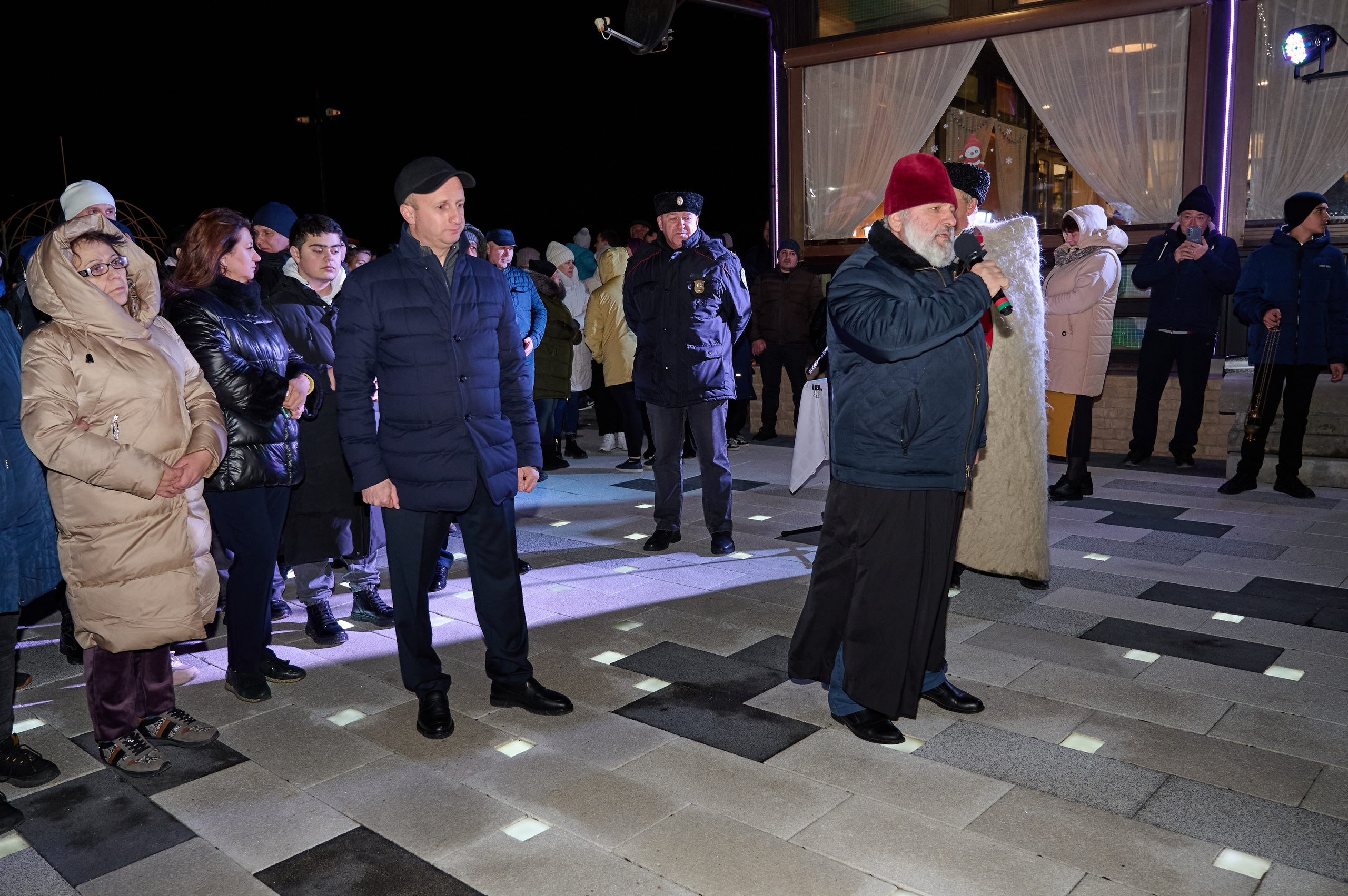 Крещенские купания. Жизнь курорта Кабардинка в фотографиях