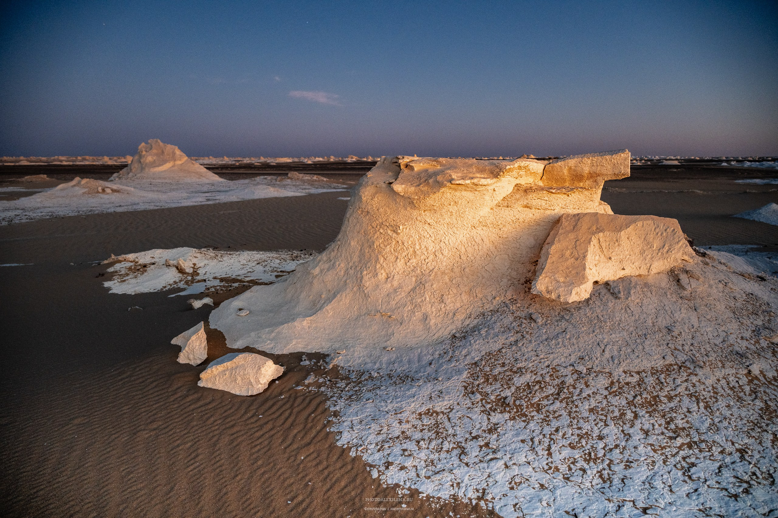 Пустыня чёрная, пустыня белая. Авторские стильные фотокартины