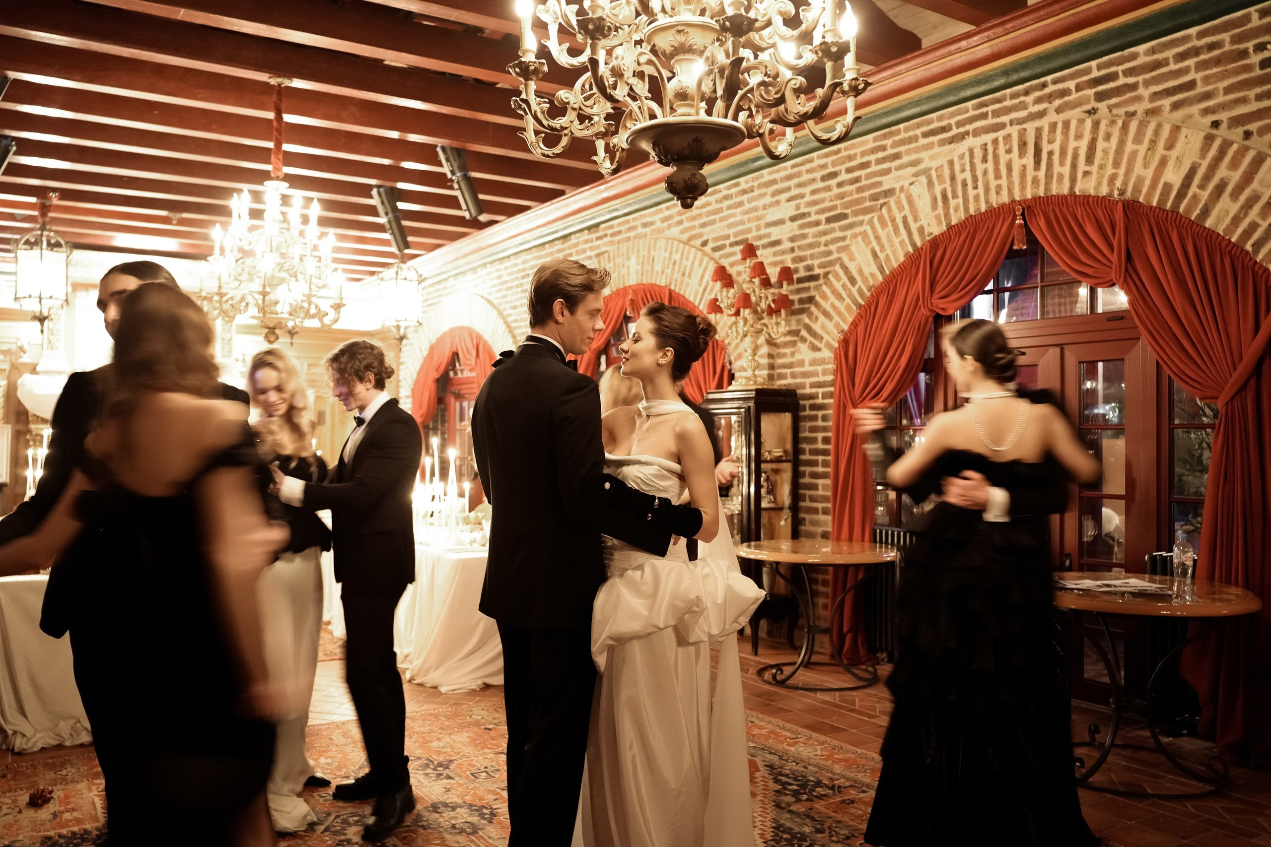 КРЫМ. Свадебный фотограф и видеограф в Ростове-на-Дону. Максим и Наталья Лебедевы