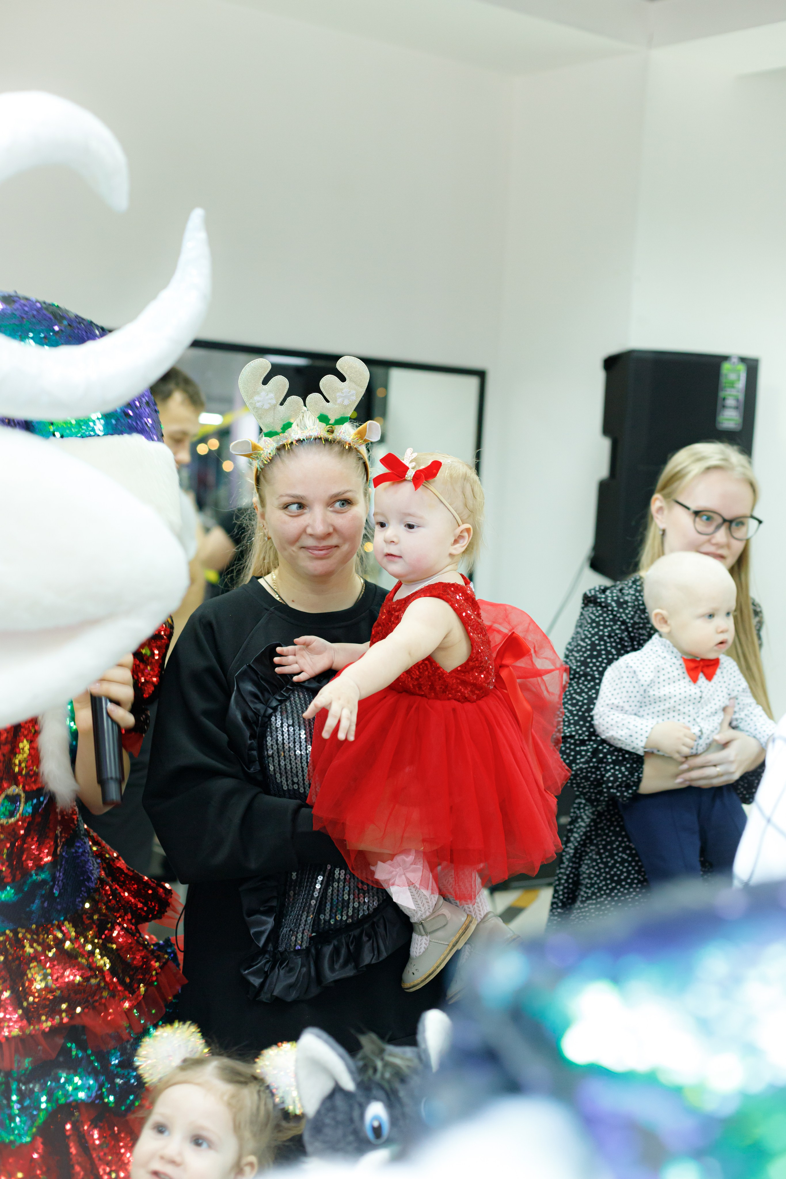 HAPPY NEW YEAR PART/3. Photokarish