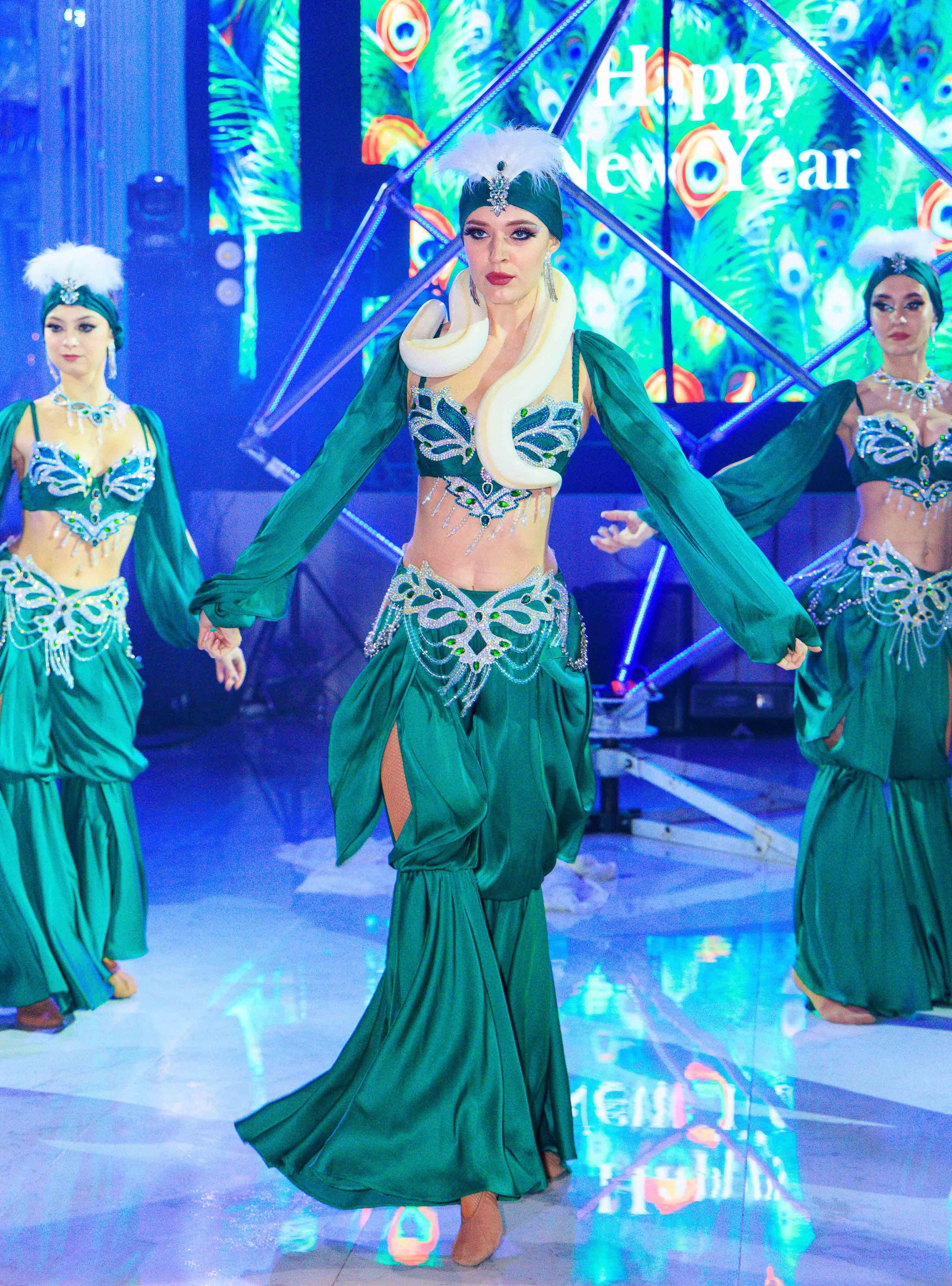 Заказать фотоотчет с корпоратива в Пятигорске