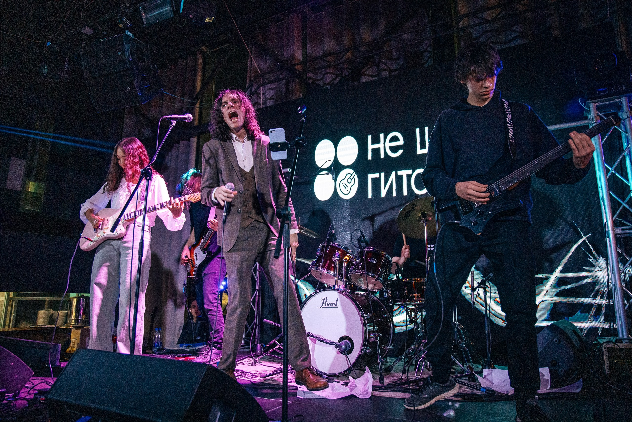 Репортаж любого мероприятия и не только. Фотокниги и Фото дни. Фотография. Команда специалистов в мире фотографии и видео. Детский фотограф, семейный фотограф