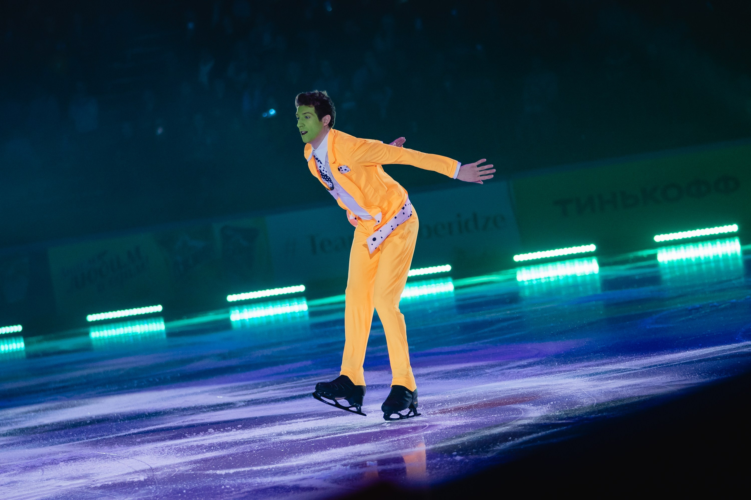 Шоу «Чемпионы на льду» в Новосибирске. Воробьева Ксения — Спортивный и танцевальный фотограф Новосибирск