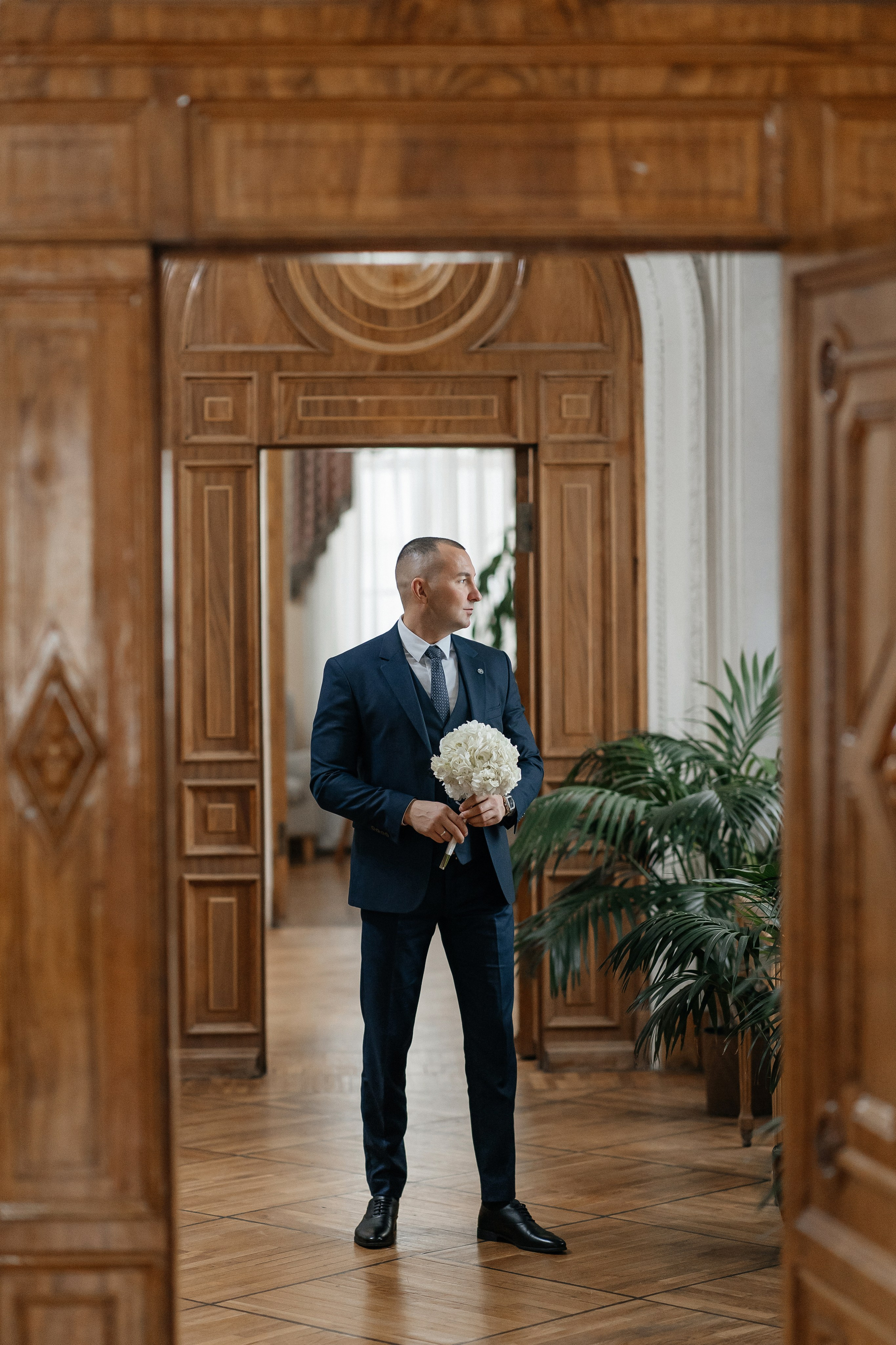 Свадебная фотосессия в Библиотеке-читальне имени А. С. Пушкина