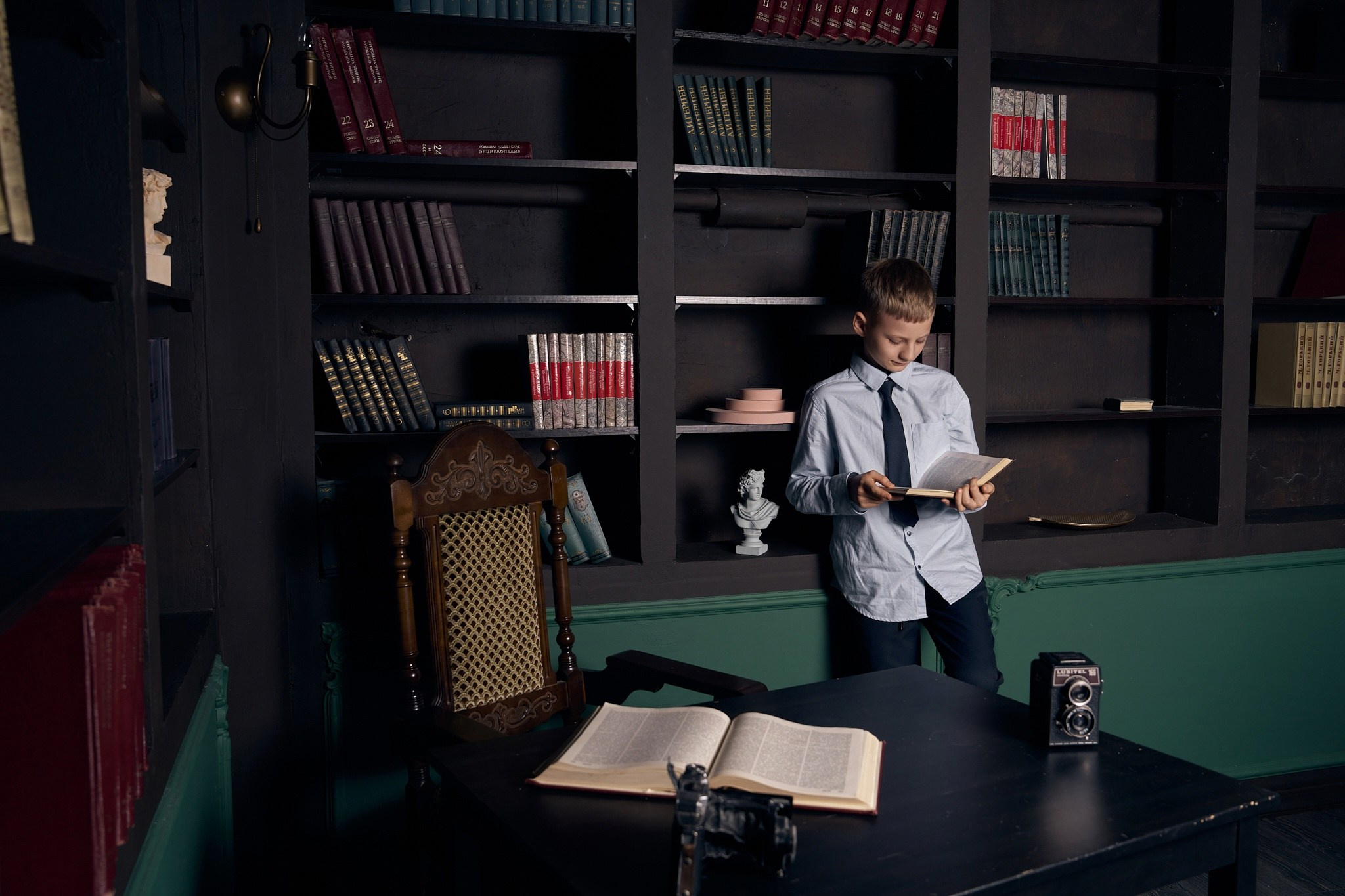 Школьная фотосессия Филиппа в Санкт-Петербурге