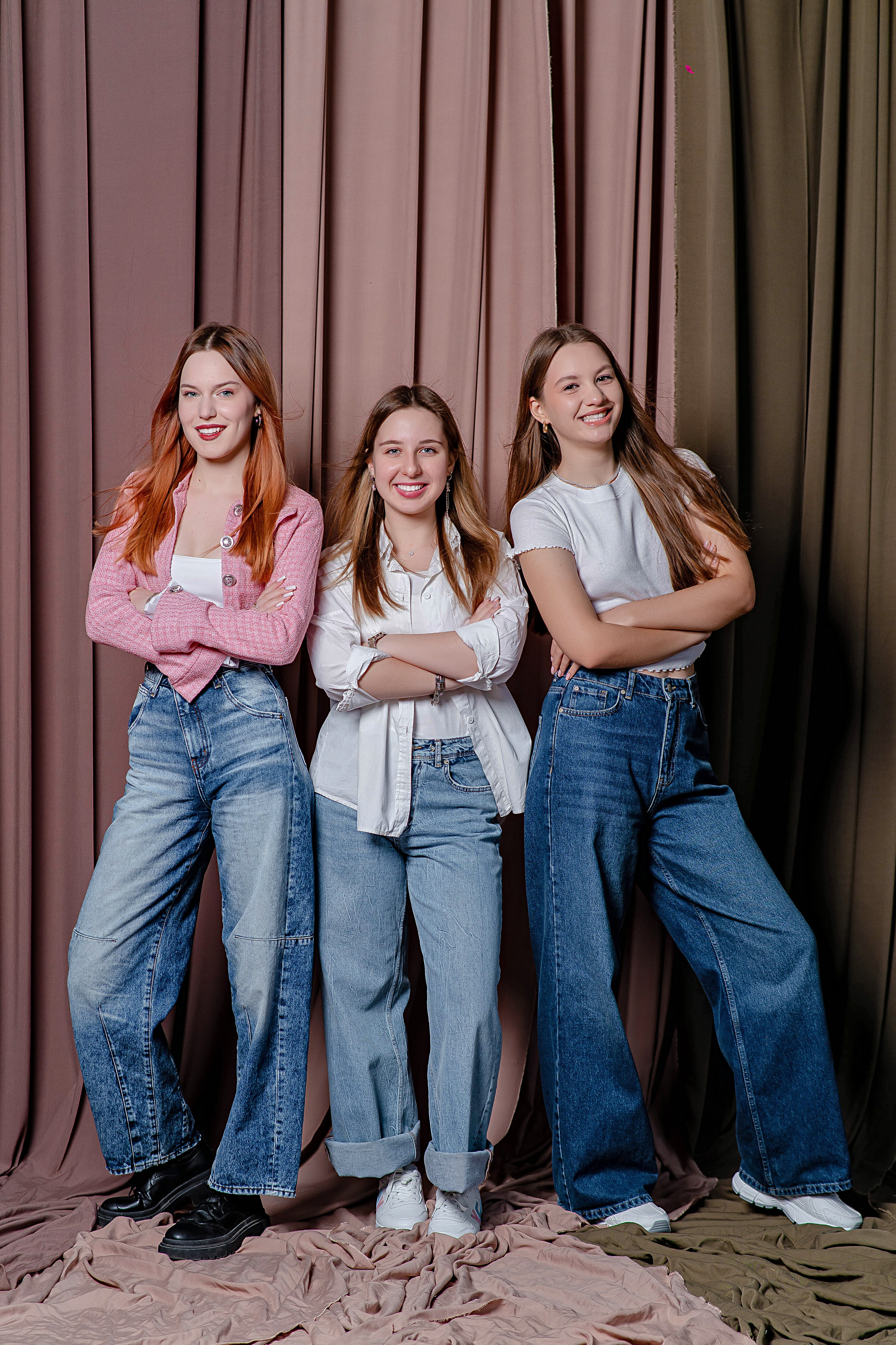 Выпускные (школьные) альбомы (книги) в Ростове-на-Дону. Современные Выпускные Альбомы в Ростове-на-Дону