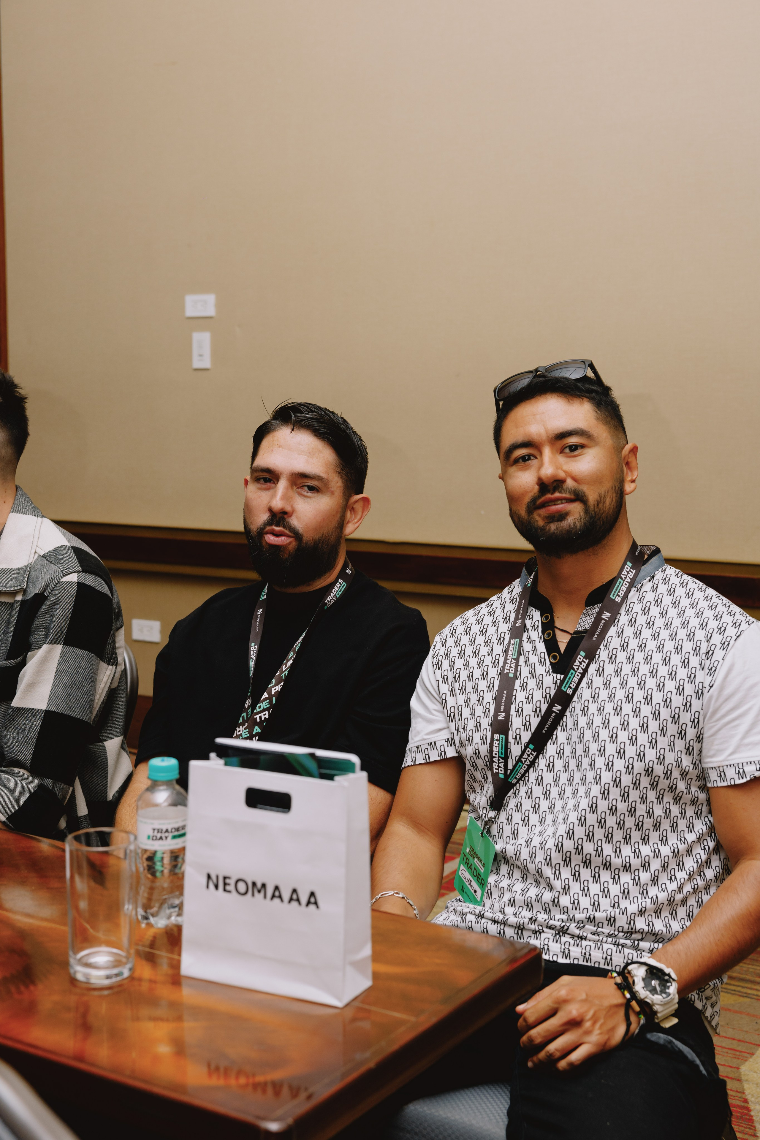 TRADERS DAY By NeomAAA Medellin. NeomAAA Funds Gallery