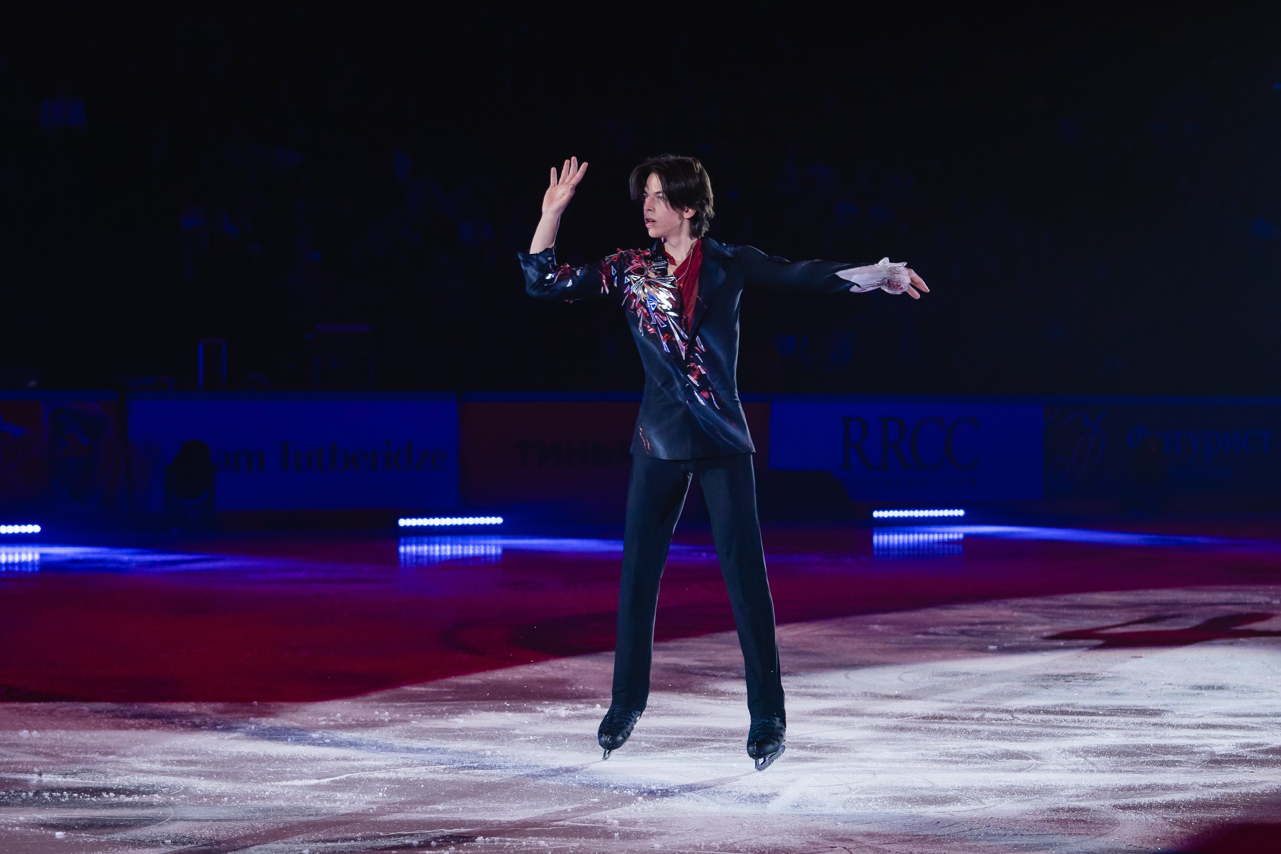 Шоу «Чемпионы на льду» в Новосибирске. Воробьева Ксения — Спортивный и танцевальный фотограф Новосибирск