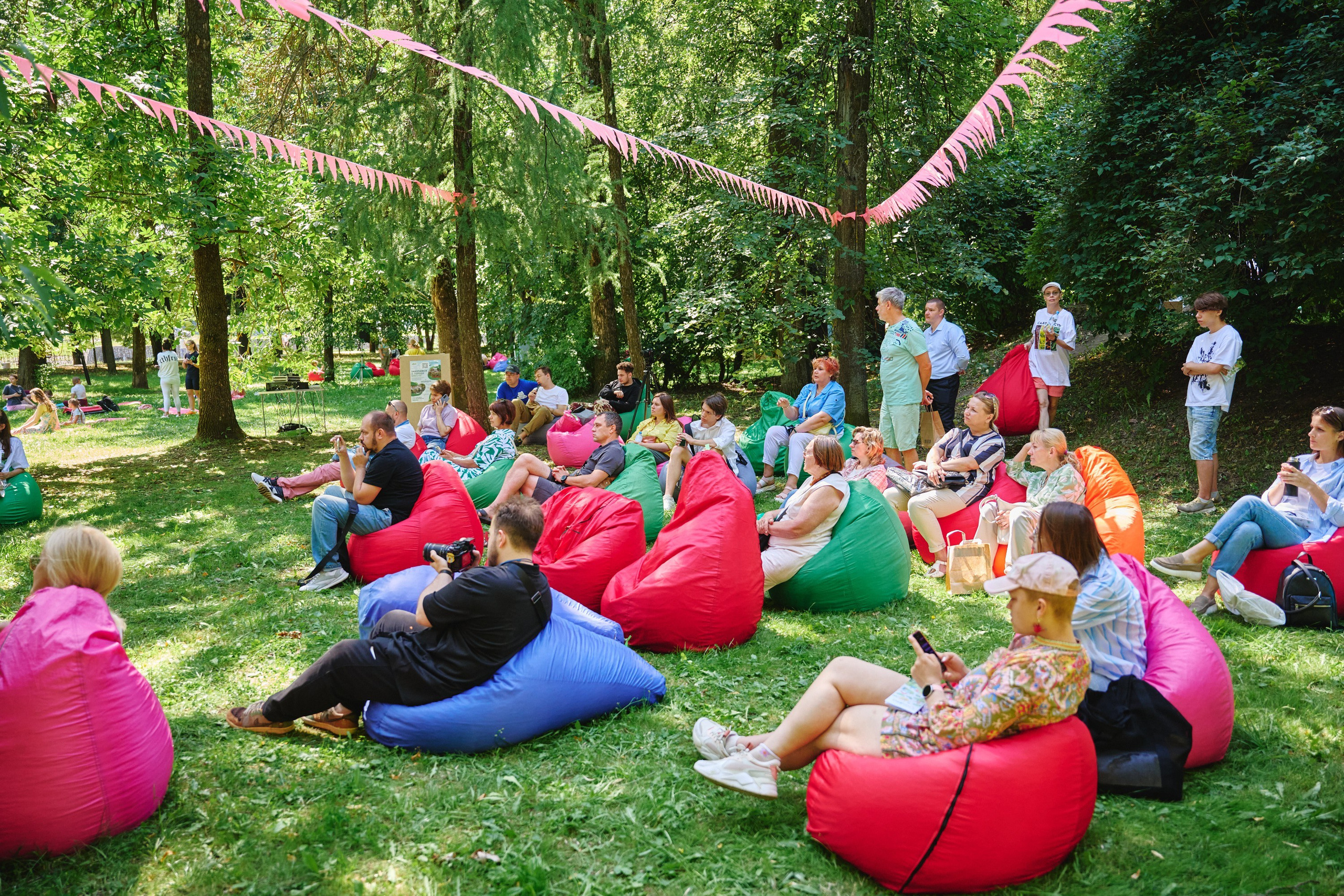 Ива фест 2025. Фотограф в Иваново: Каталожная съемка одежды и постельного белья, Wildberries