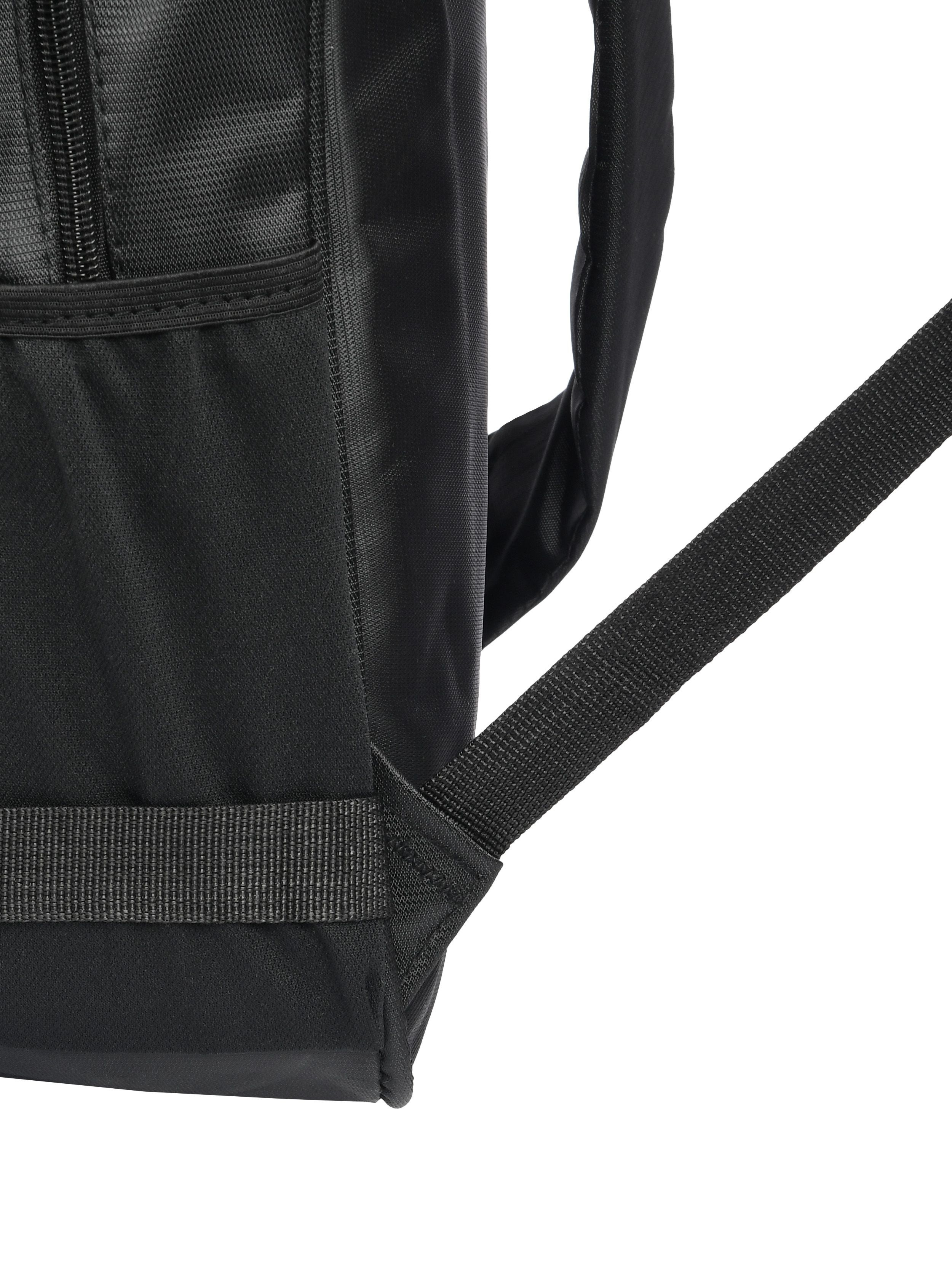 Съёмка сумок, рюкзаков и чемоданов для маркетплейсов. Фотосъёмка сумок, в Москве. Предметный фотограф Константин Агафонов — предметная съёмка и фотосъёмка в Москве