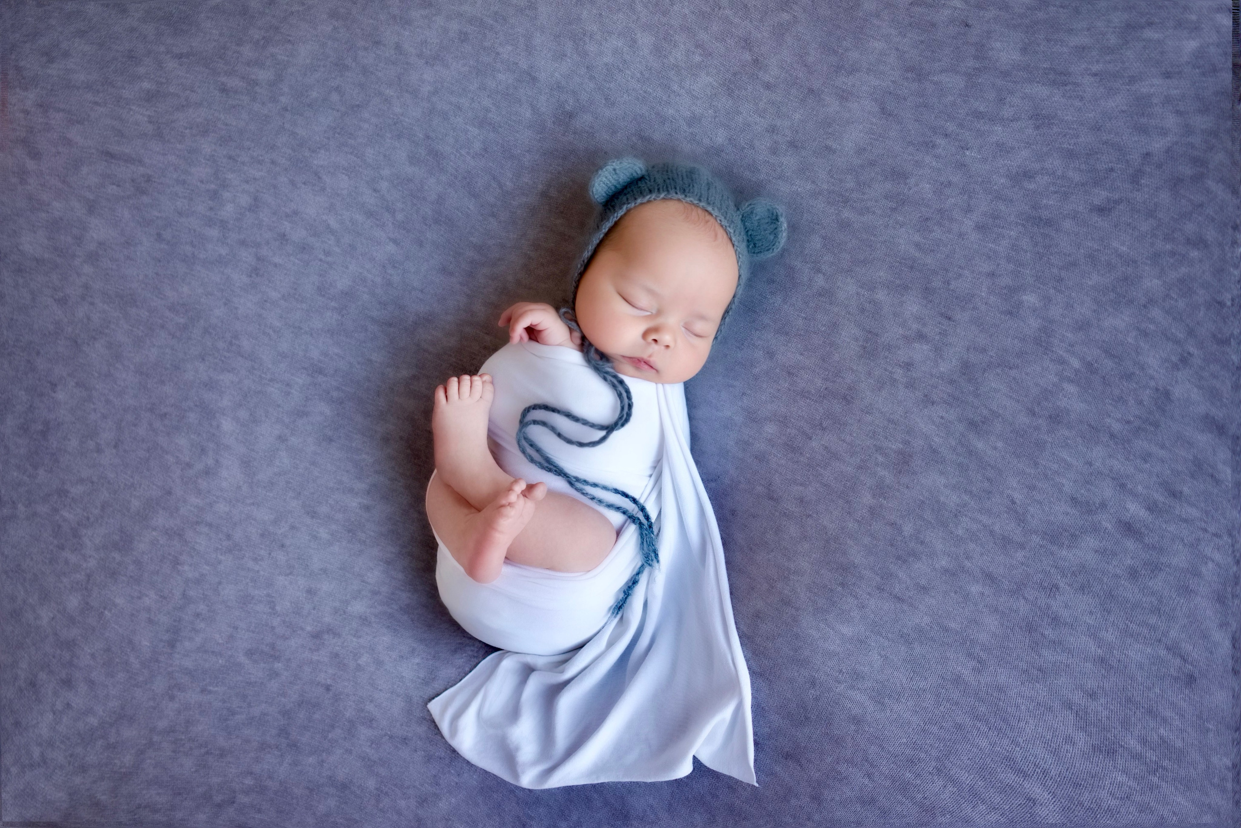 Фотограф новорождённых newborn деток до года в Кемерово Ксения Вакула