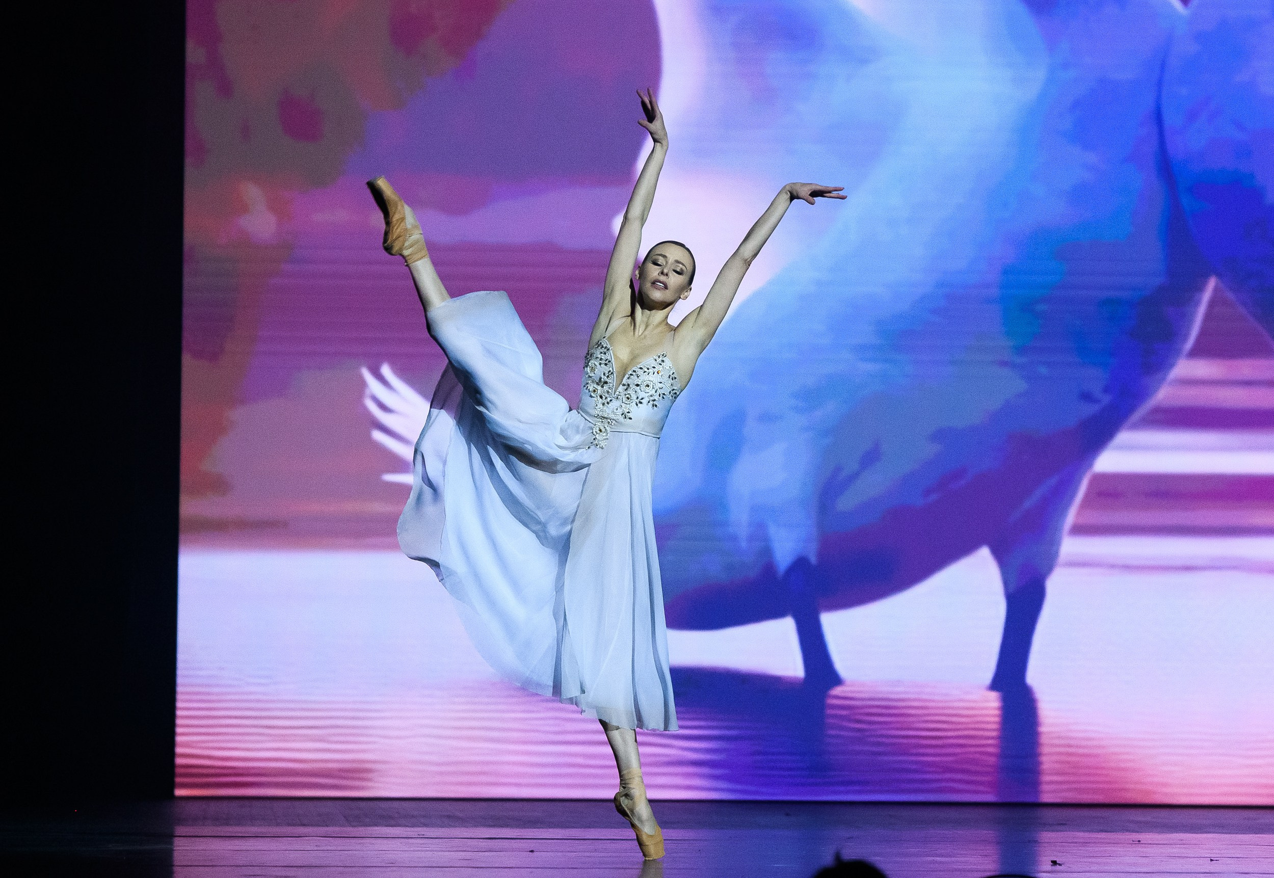 Пластический спектакль «НАВАЖДЕНИЕ» Ирины Виннер