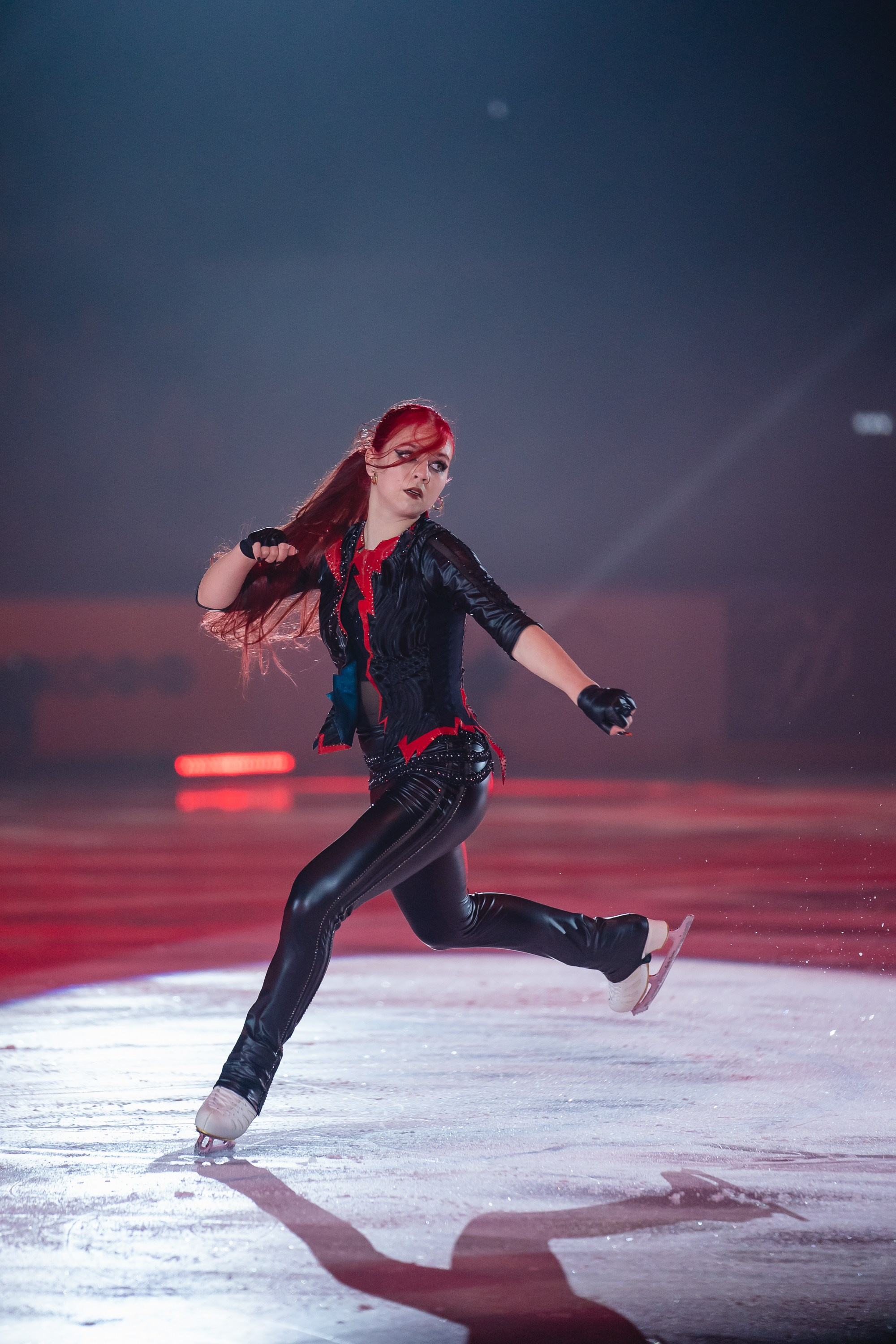 Шоу «Чемпионы на льду» в Новосибирске. Воробьева Ксения — Спортивный и танцевальный фотограф Новосибирск