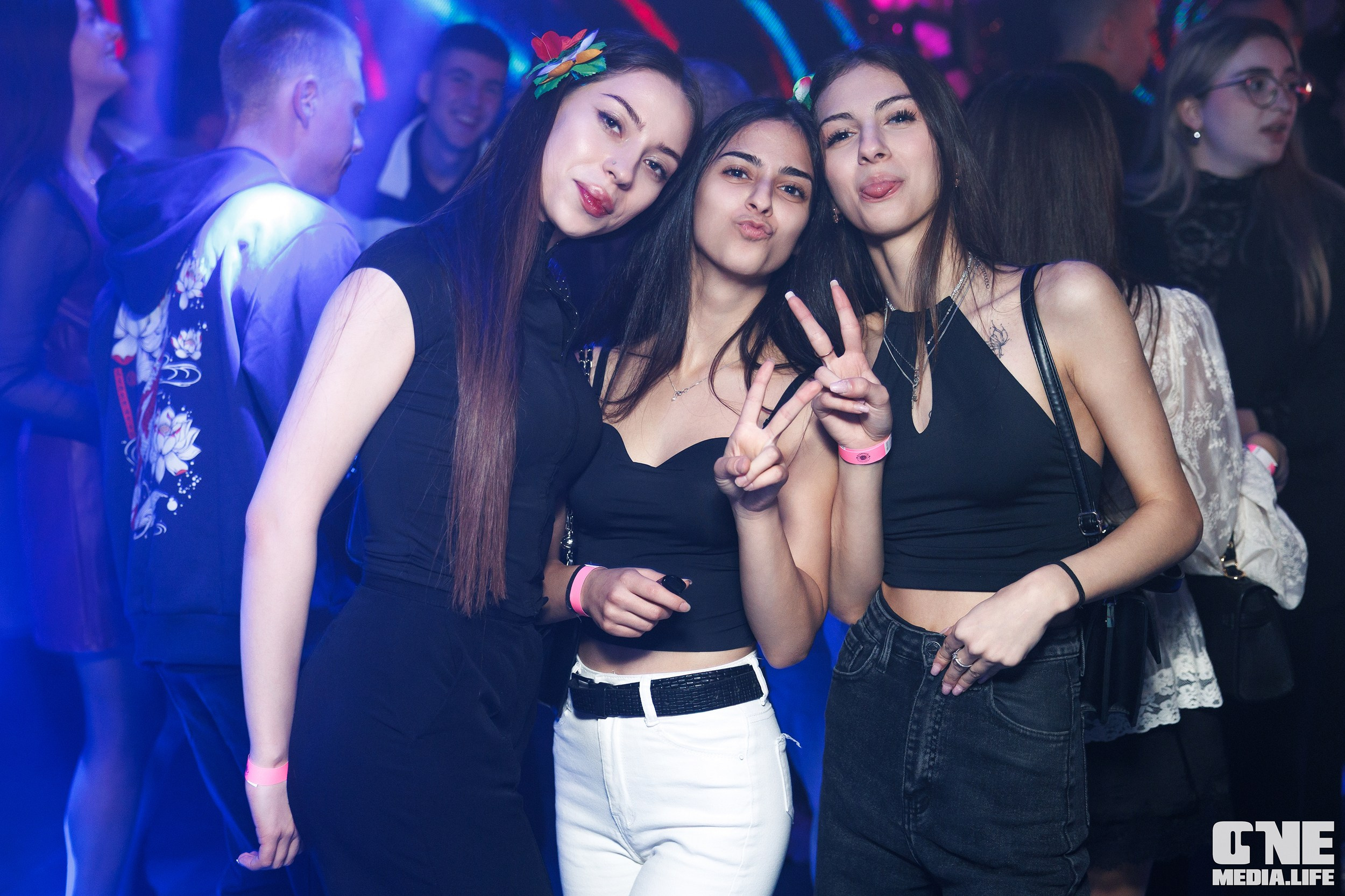 Ночь в «Планете»