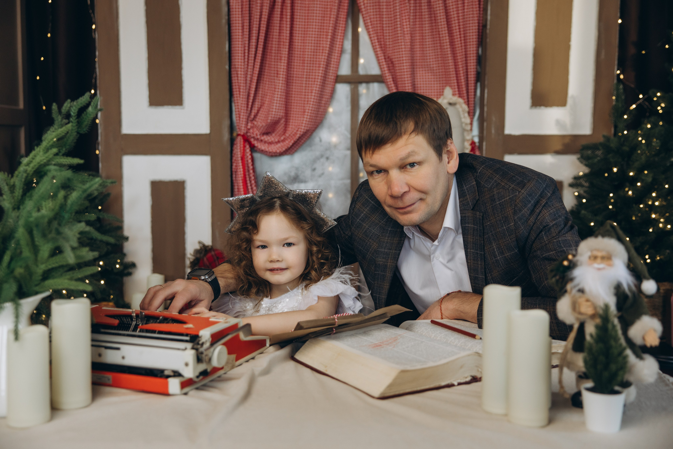 В фотостудии Луна. Свадебный, семейный фотограф в Иркутске Светлана Макаричева