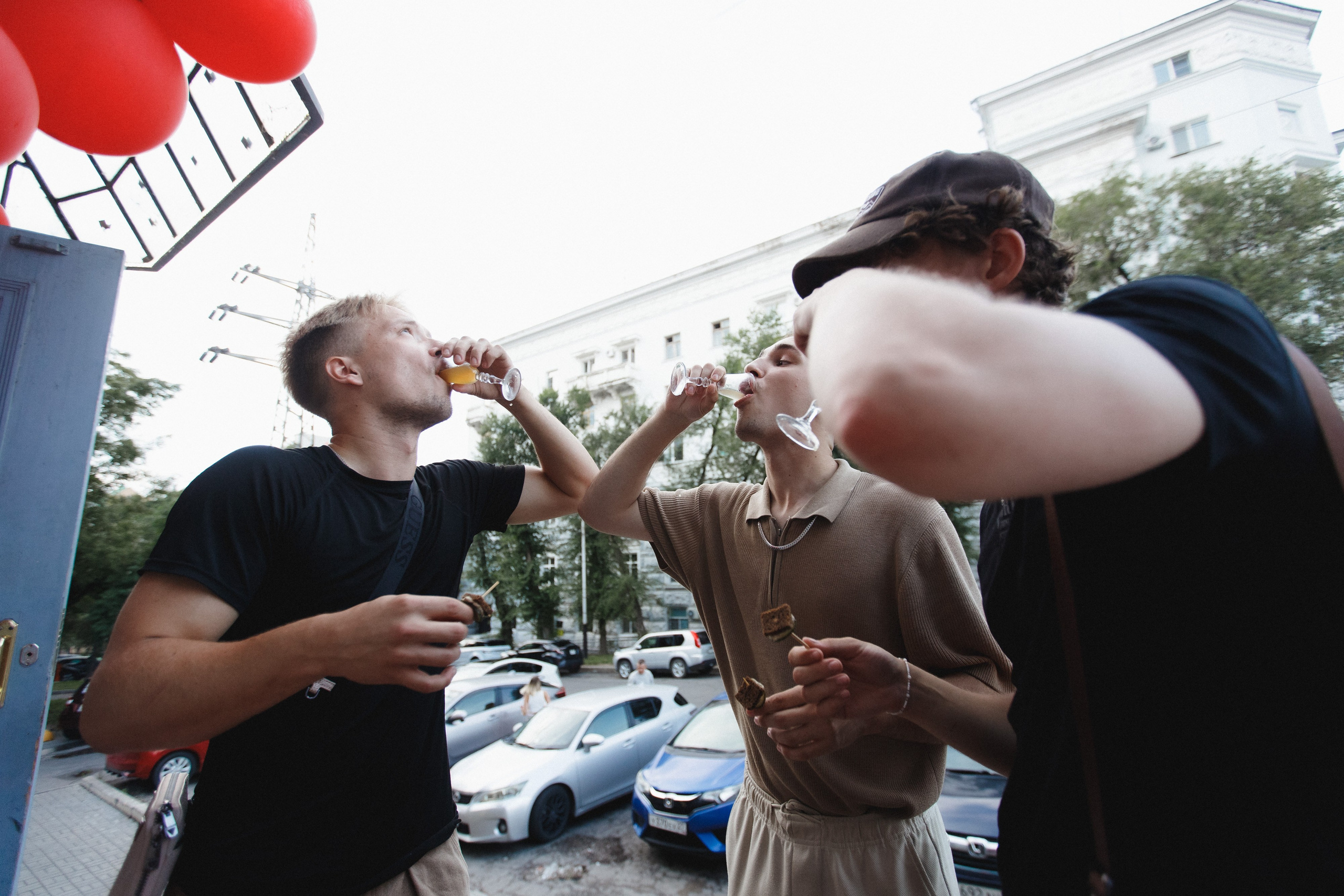 РЮМОЧНАЯ 2 ГОДА. СВОИ. ФОТООТЧЕТЫ-СОБЫТИЯ-МЕСТА