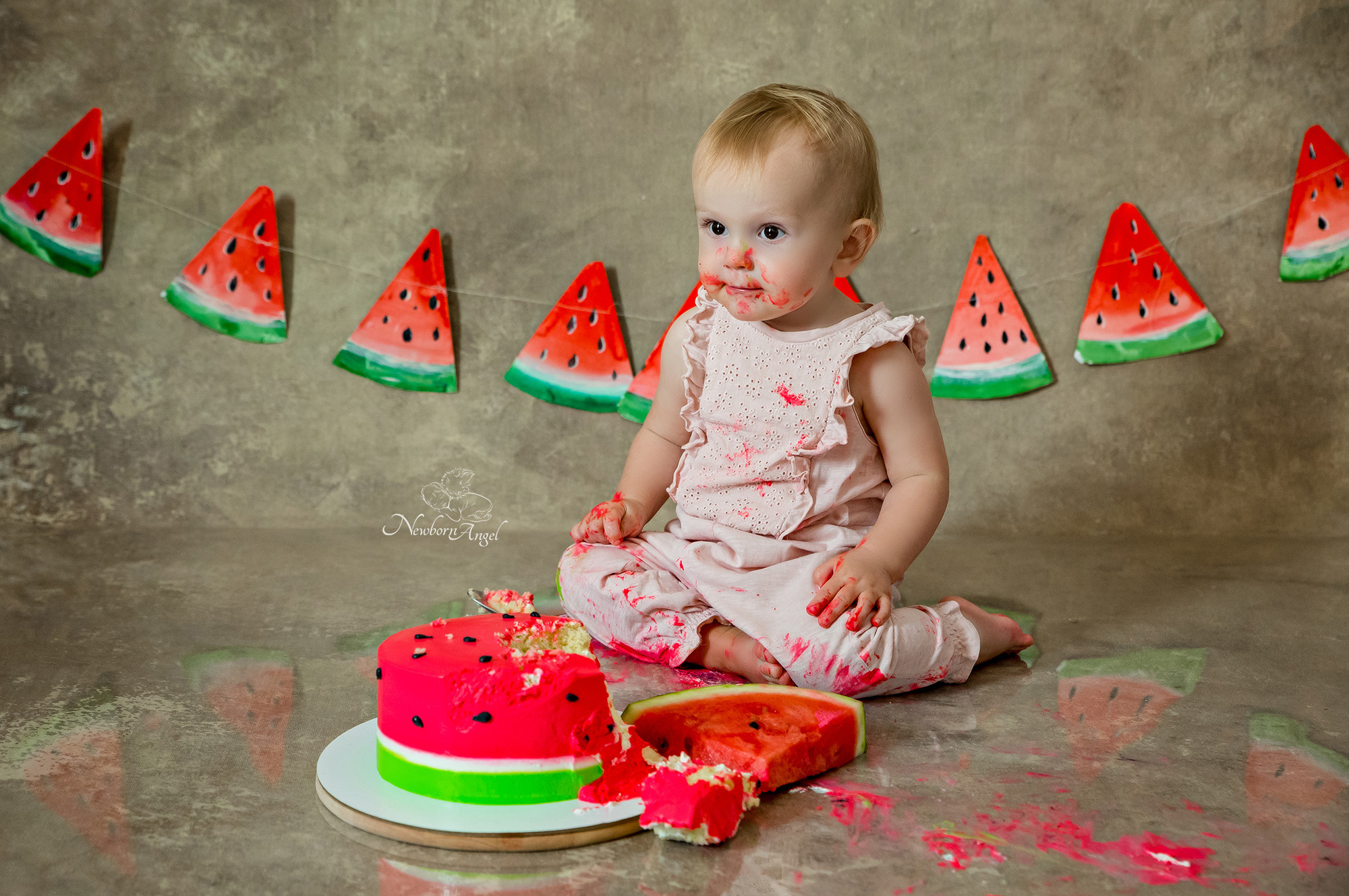 Фотосессия крушение тортика